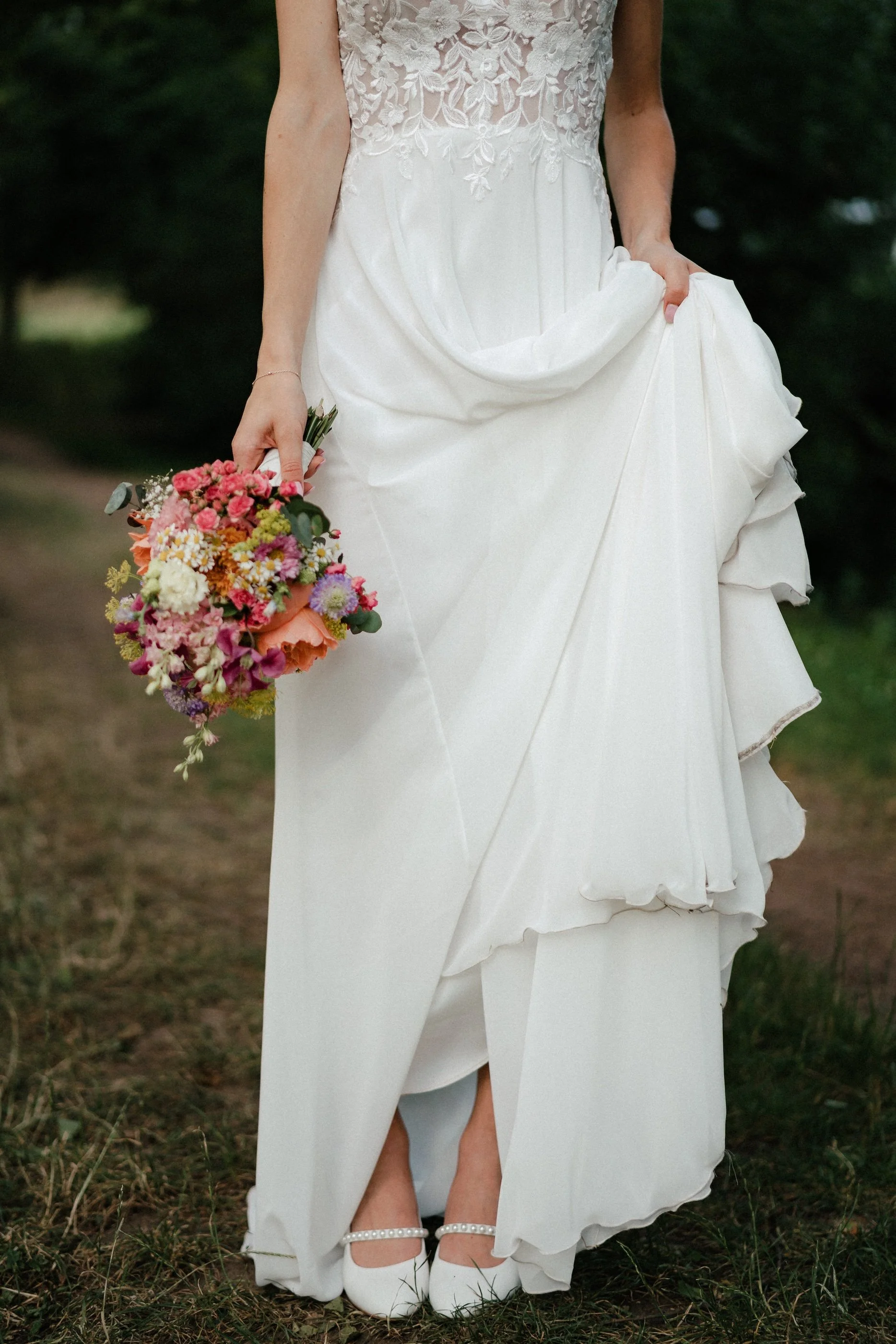 Hochzeit Lucienne und Jonathan-776.jpg