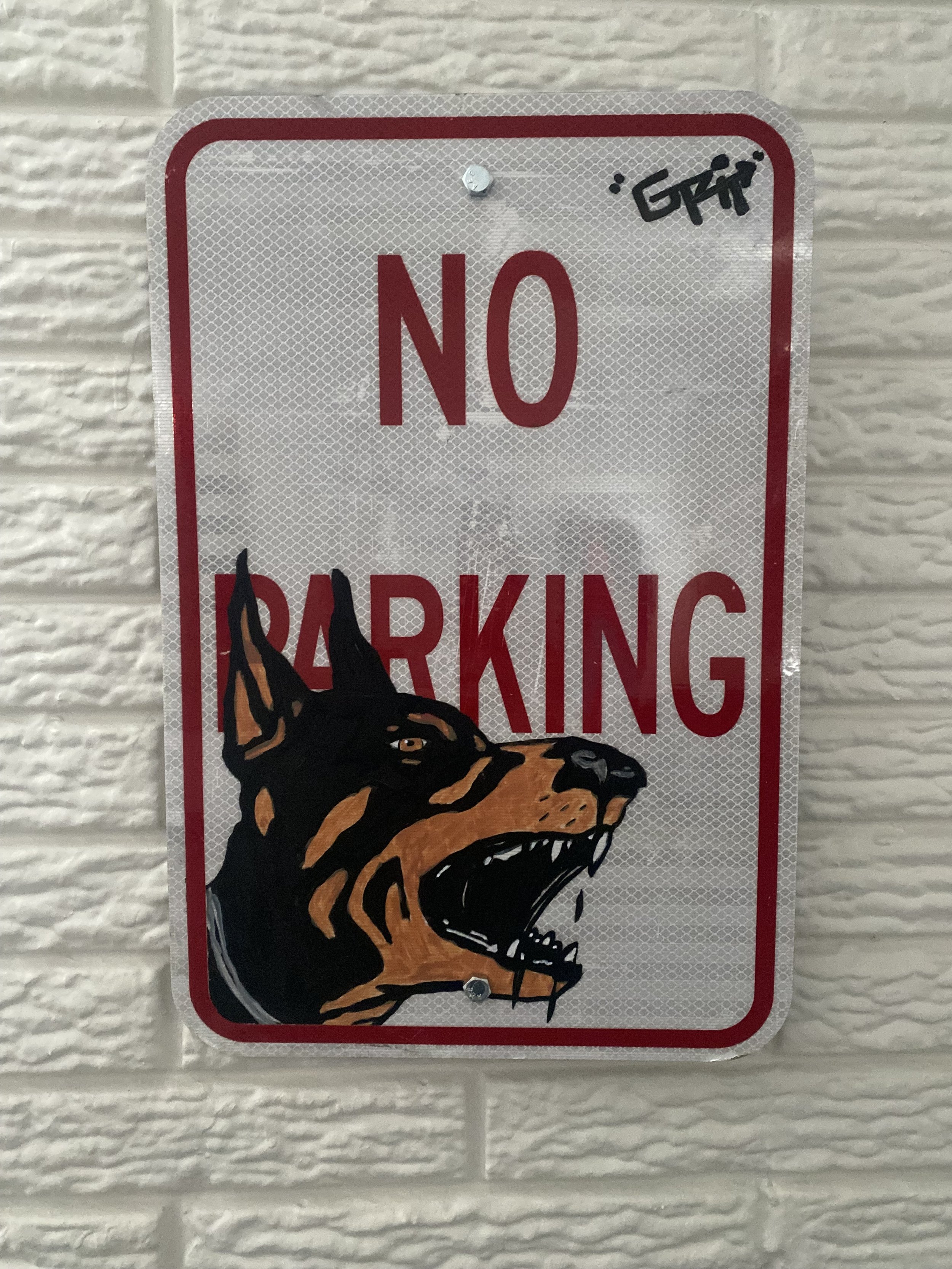 "NO BARKING"