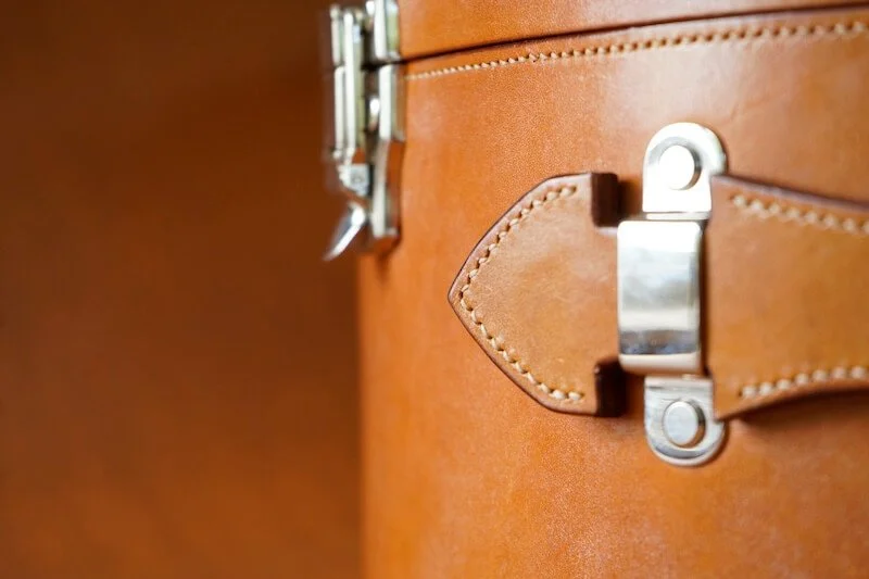 Bespoke leather Alfa Romeo Car Case (Copy)