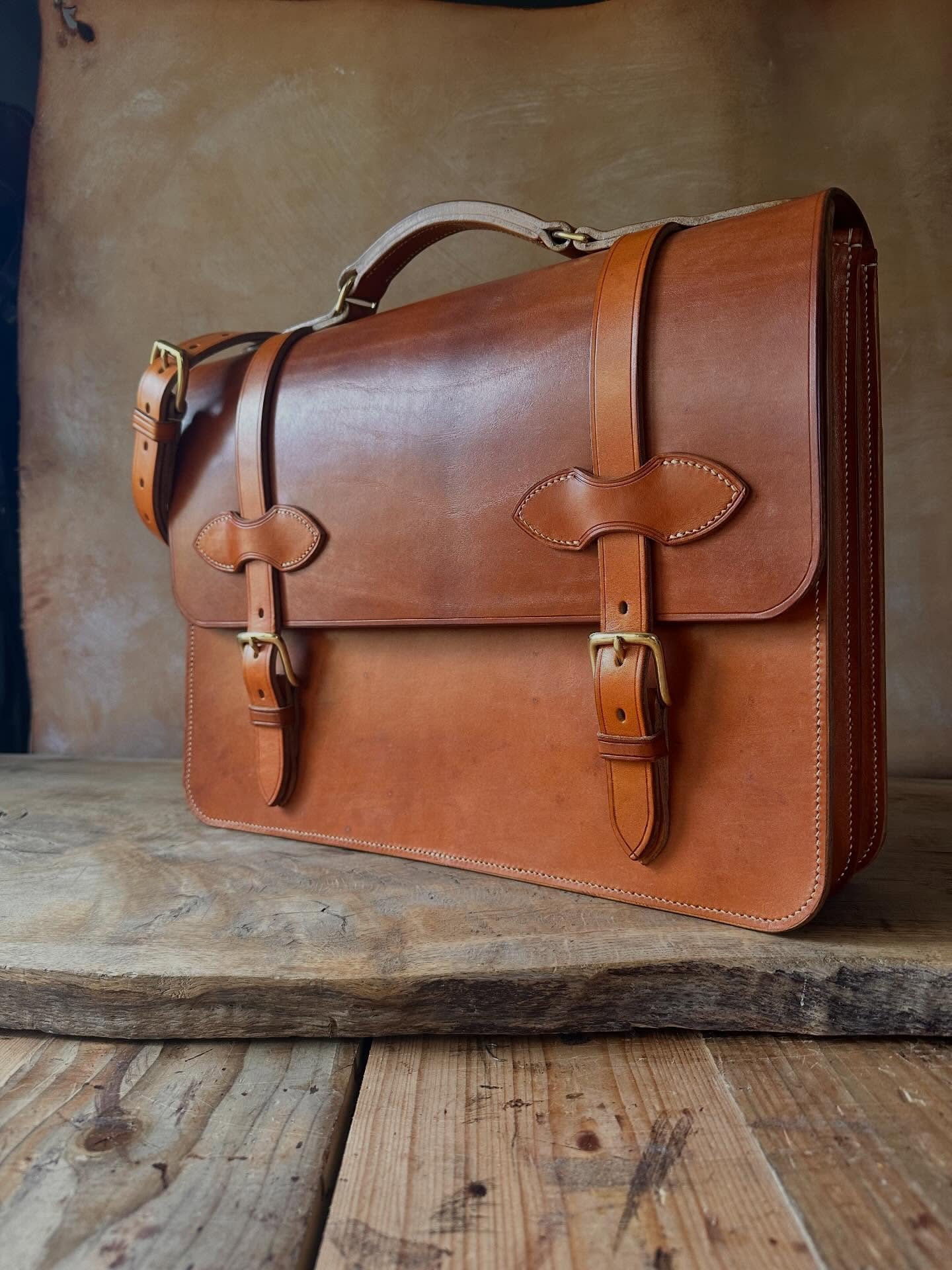 Such a special commission&hellip;

Inspired by a discontinued messenger bag from a Seattle maker, this piece carries that same spirit&mdash;reimagined and reinvented through my own hands.

I&rsquo;ve embraced as much of the hide&rsquo;s natural chara