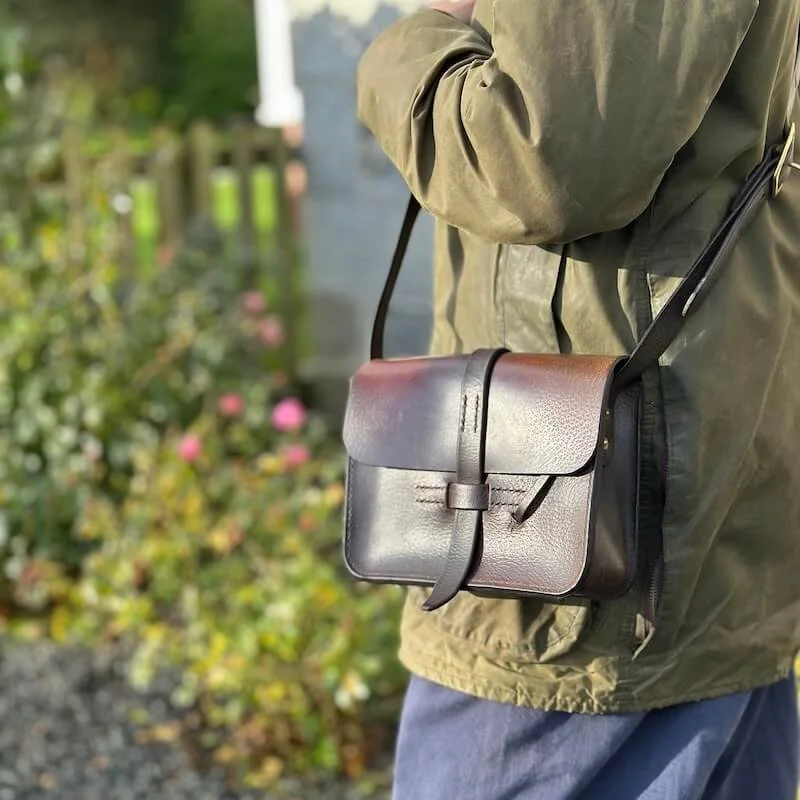 Vixen Tor — Vintage Saddle Leather Edition