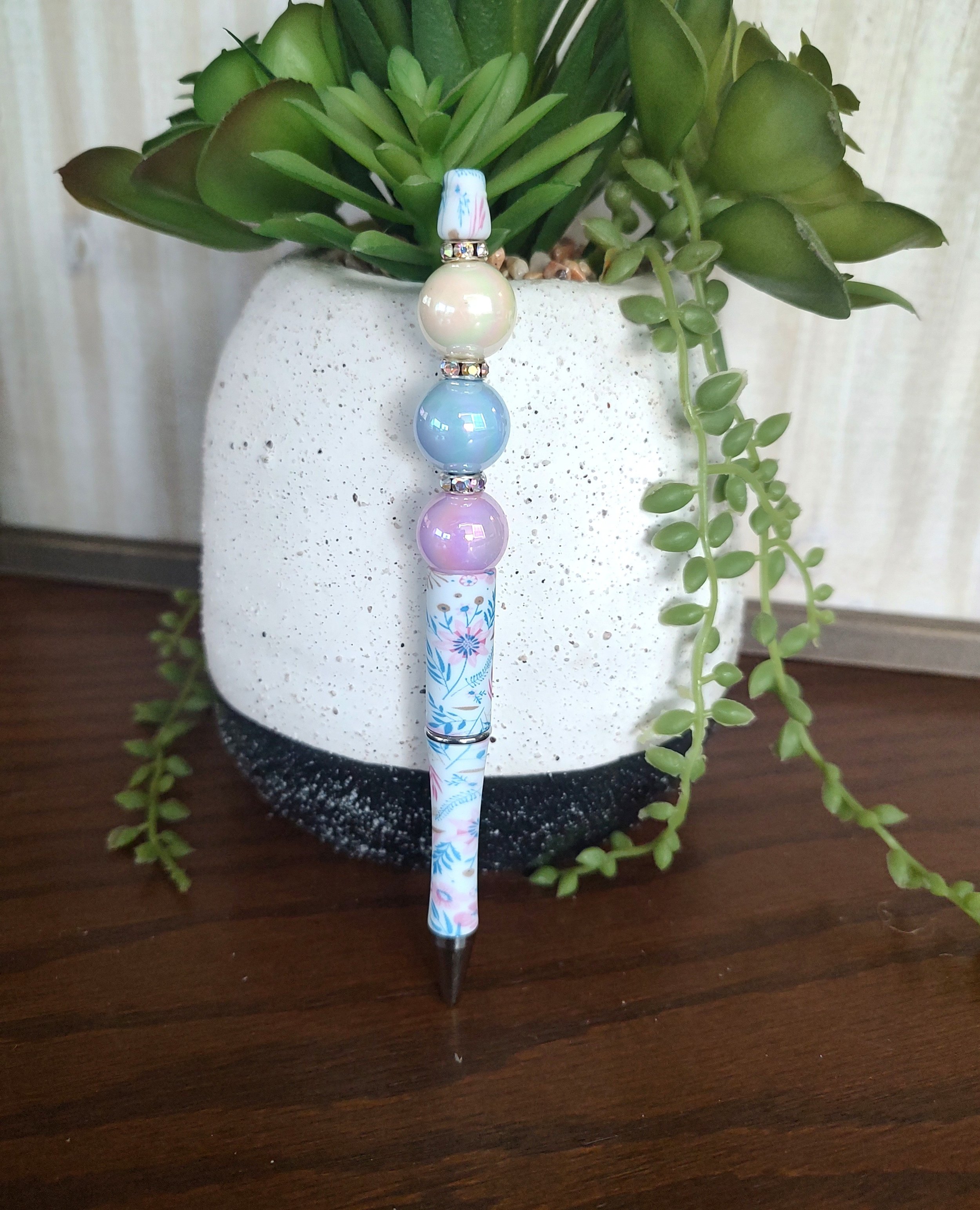 Beaded-Pen-Cream-Blue-Purple.jpg