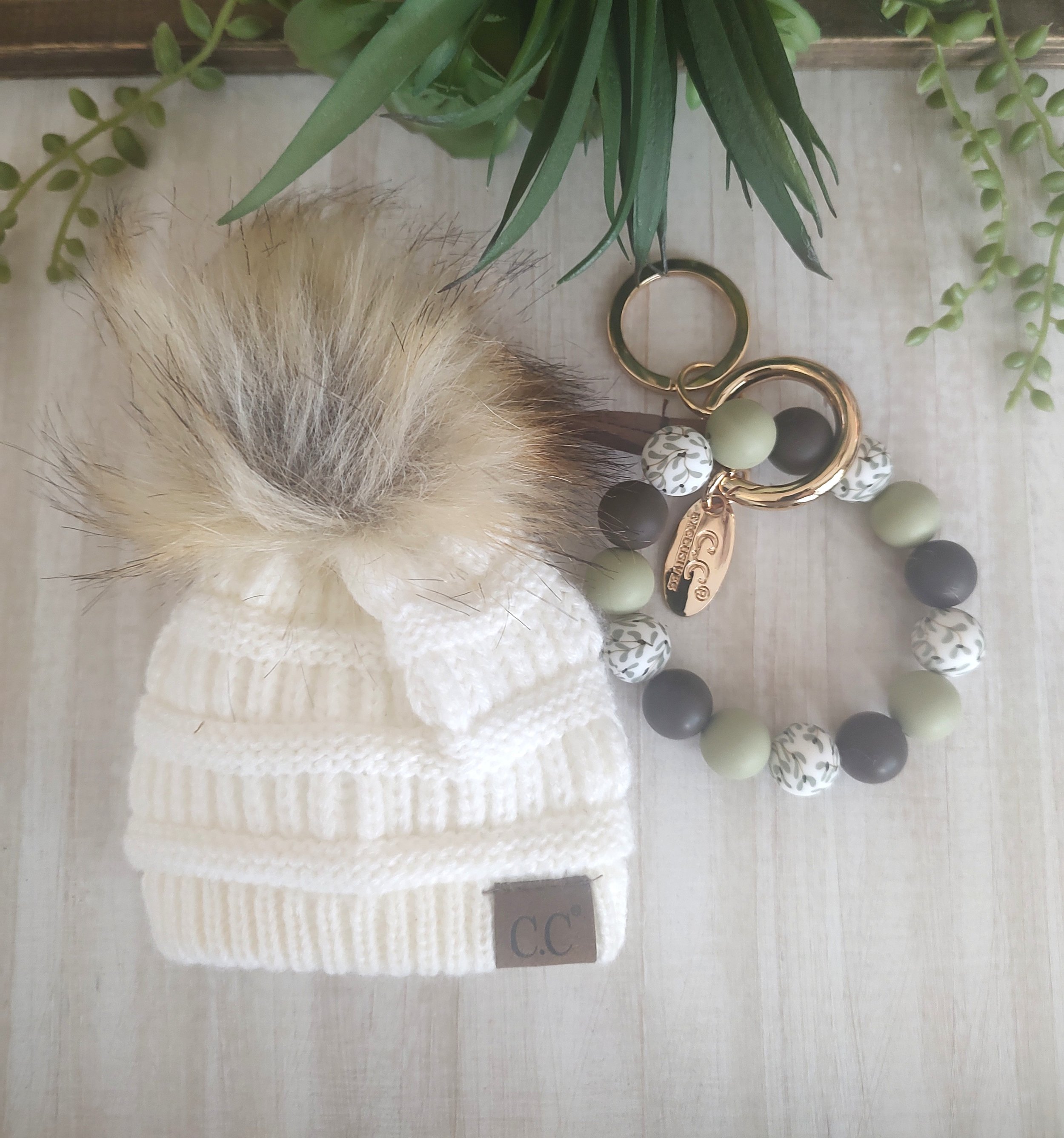 Beanie-Wristlet-White.jpg