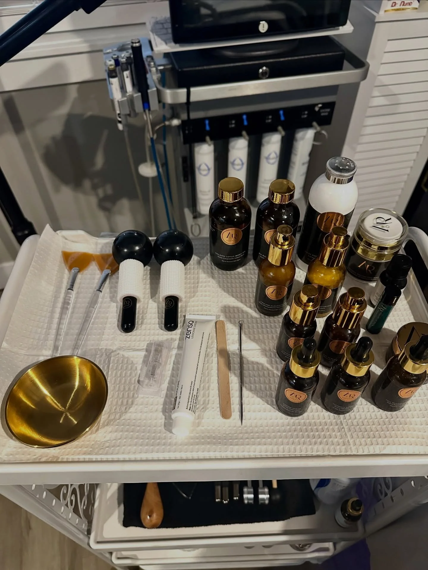 Testimonial

&ldquo;As a wholesale partner of Atlas Rose we love that the product consistently delivers results that perform for our clients&mdash;healthy, true to variety, and with strong sustainability. The ongoing support and dependable shipments 