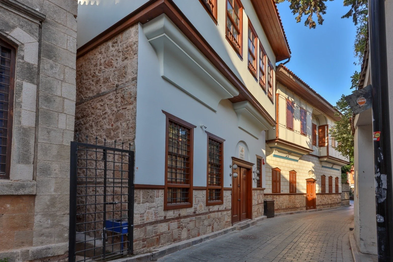 WhatsApp Image 2025-11-21 at 23.44.38.jpeg