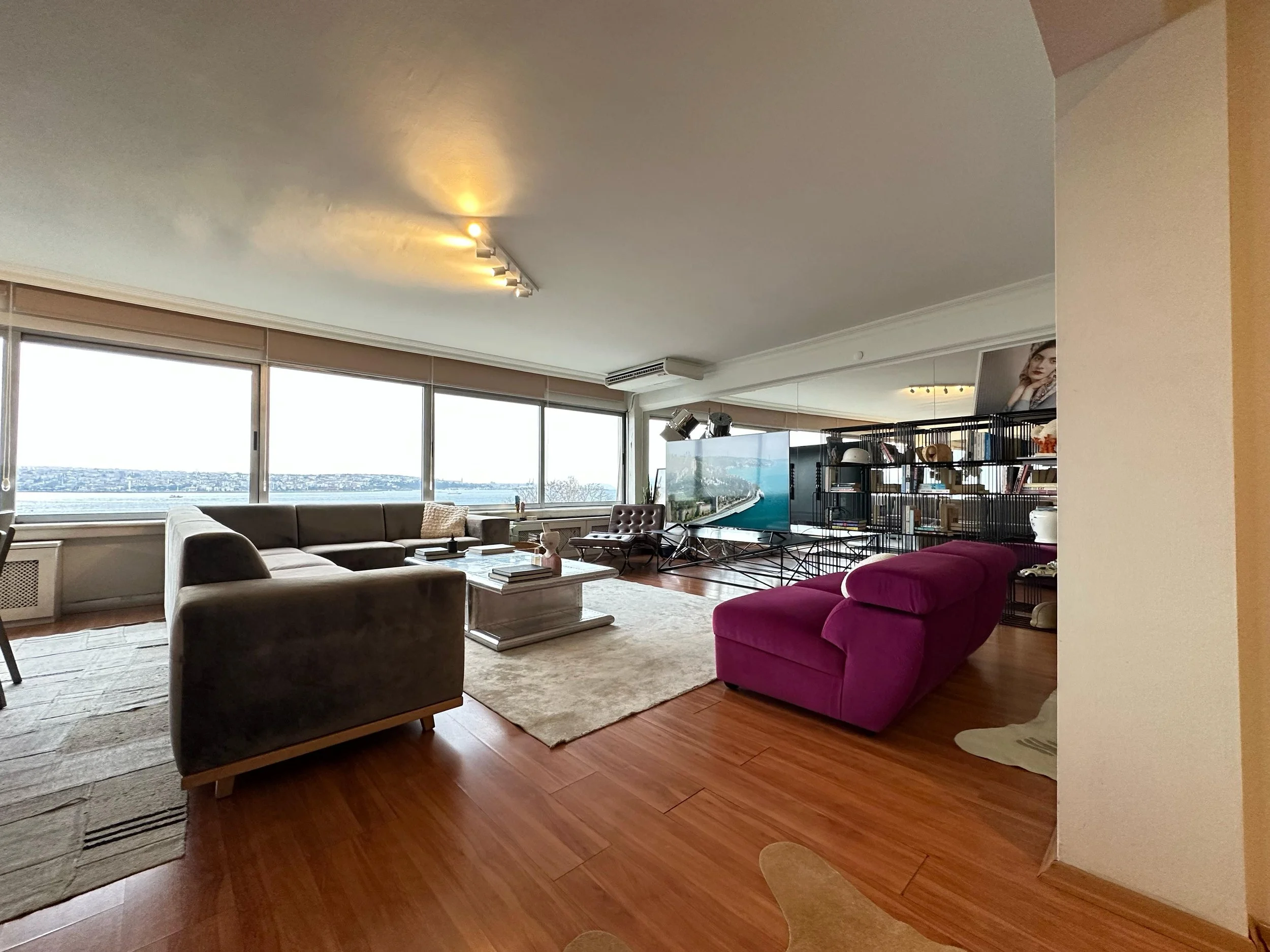 WhatsApp Image 2025-02-17 at 09.27.41.jpeg