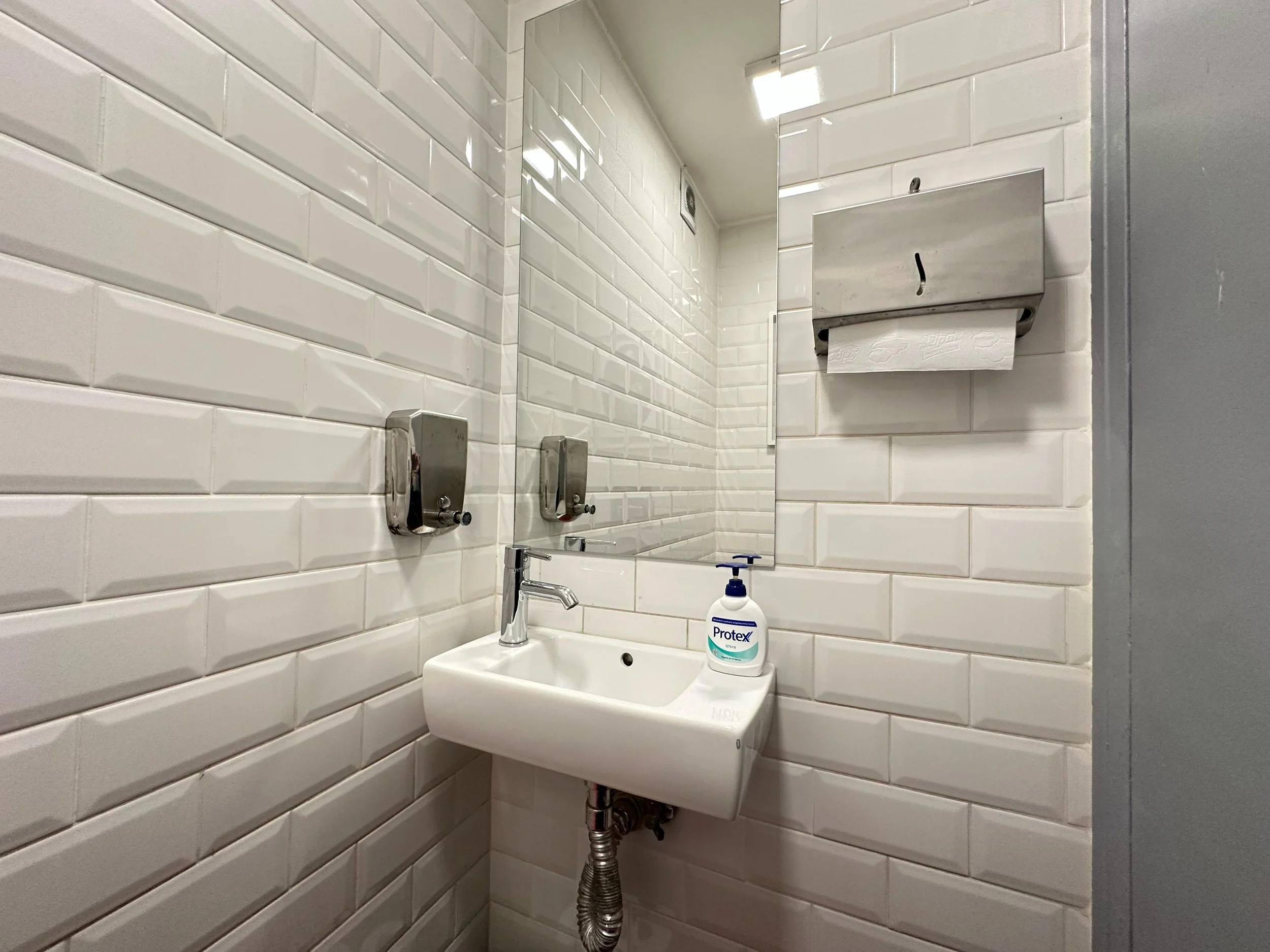 WhatsApp Image 2025-02-17 at 09.27.42.jpeg