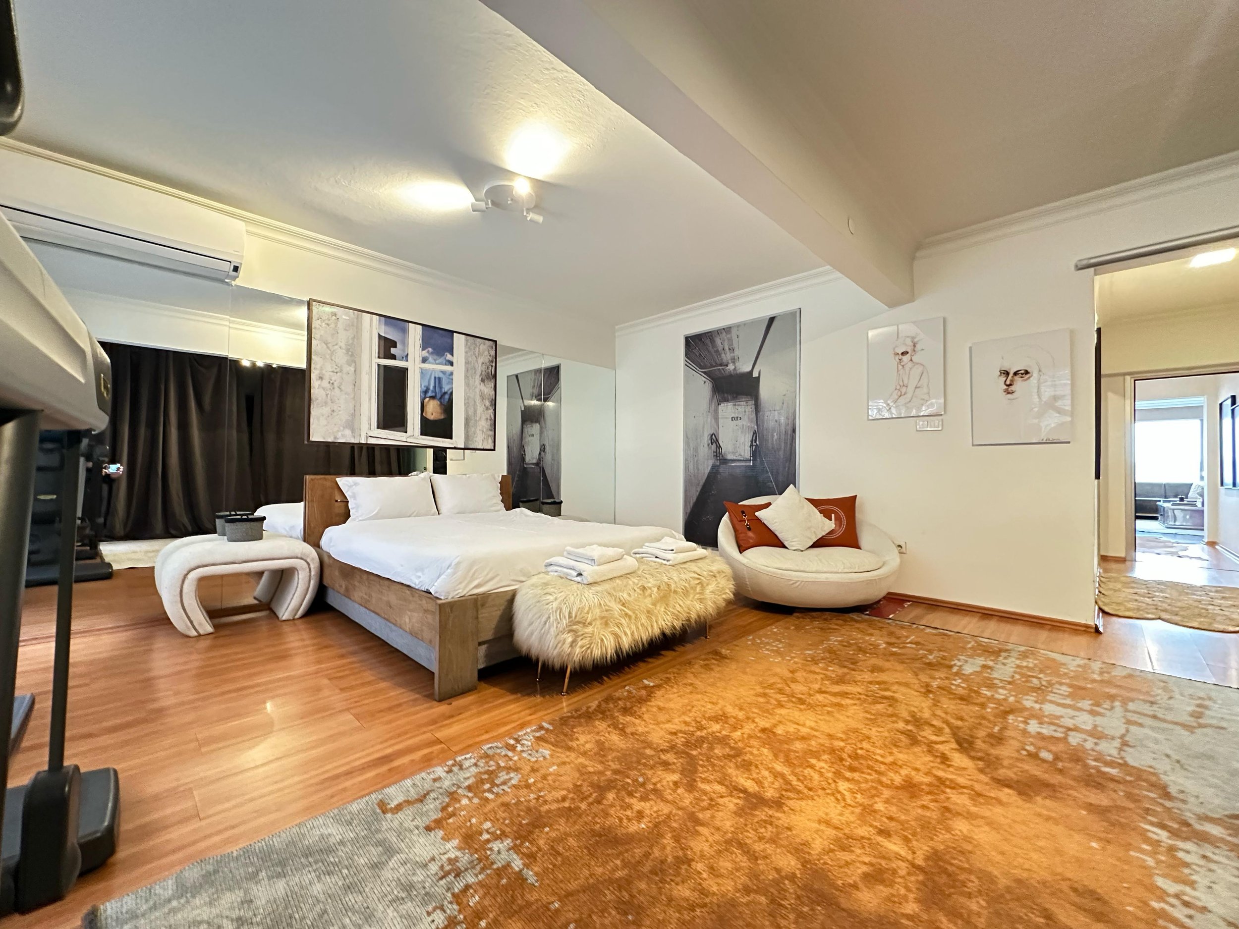 WhatsApp Image 2025-02-17 at 09.27.40 (3).jpeg