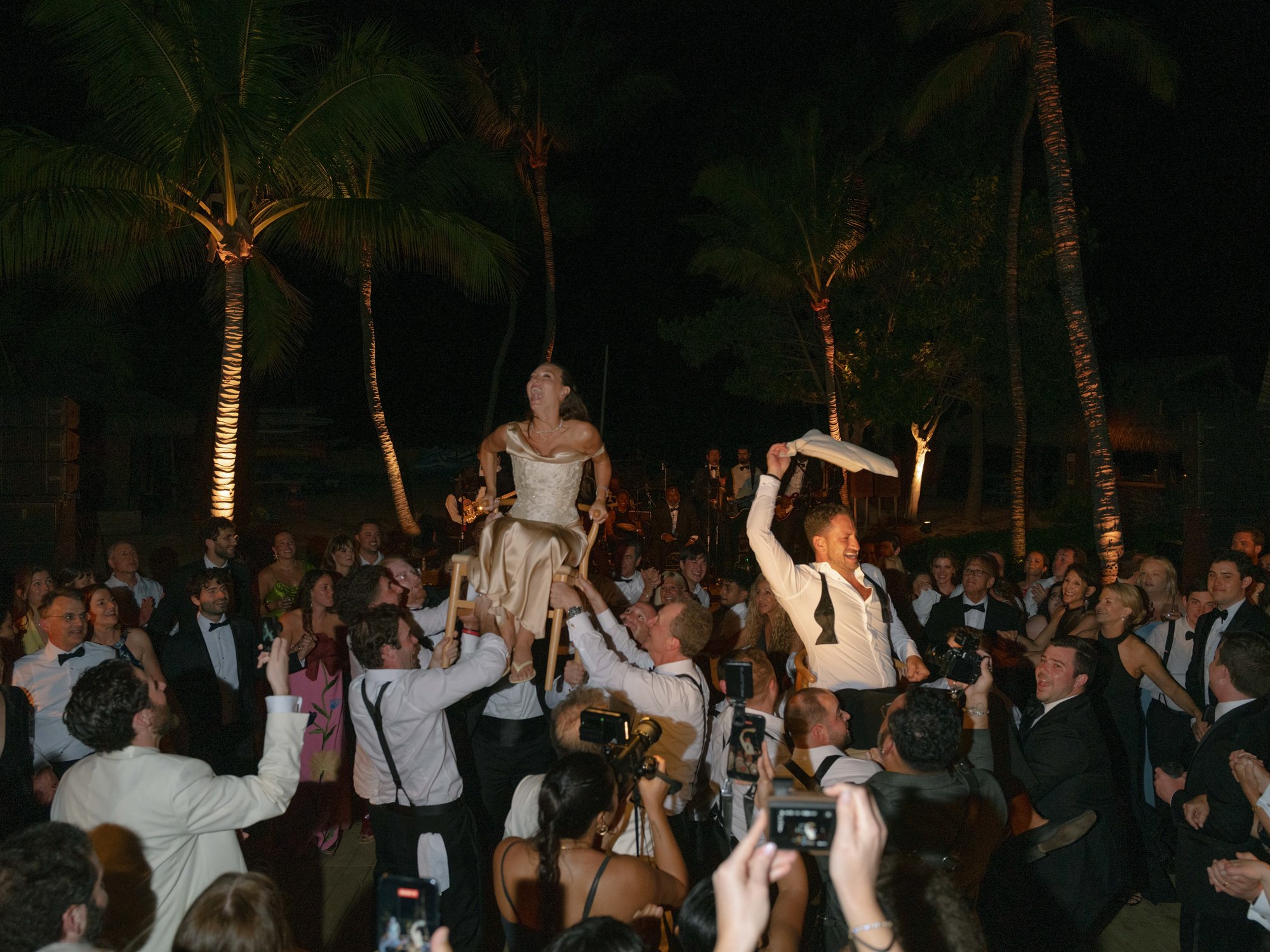 HAwaii Wedding Photography by Erich McVey-41.jpg