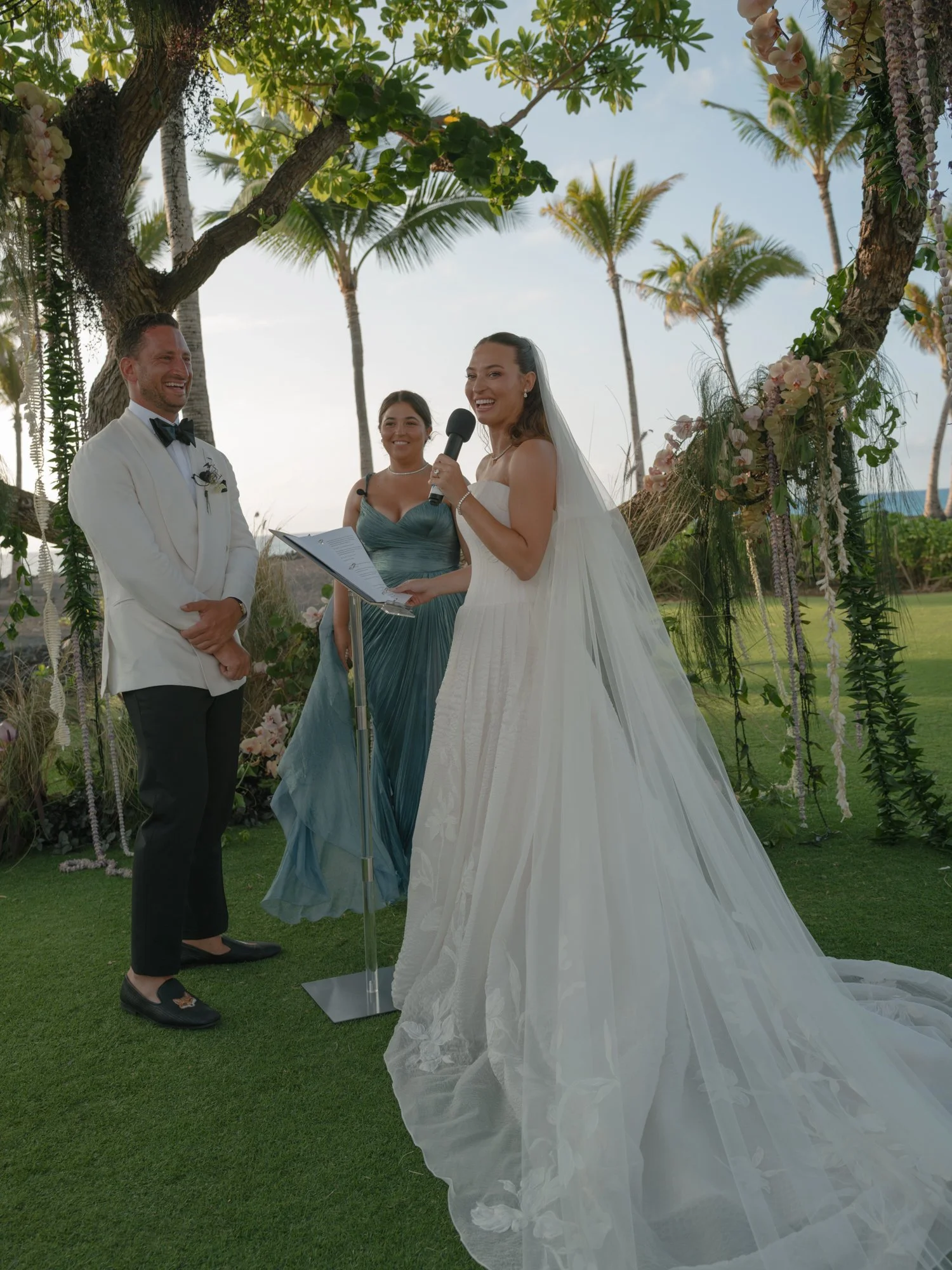 HAwaii Wedding Photography by Erich McVey-42.jpg