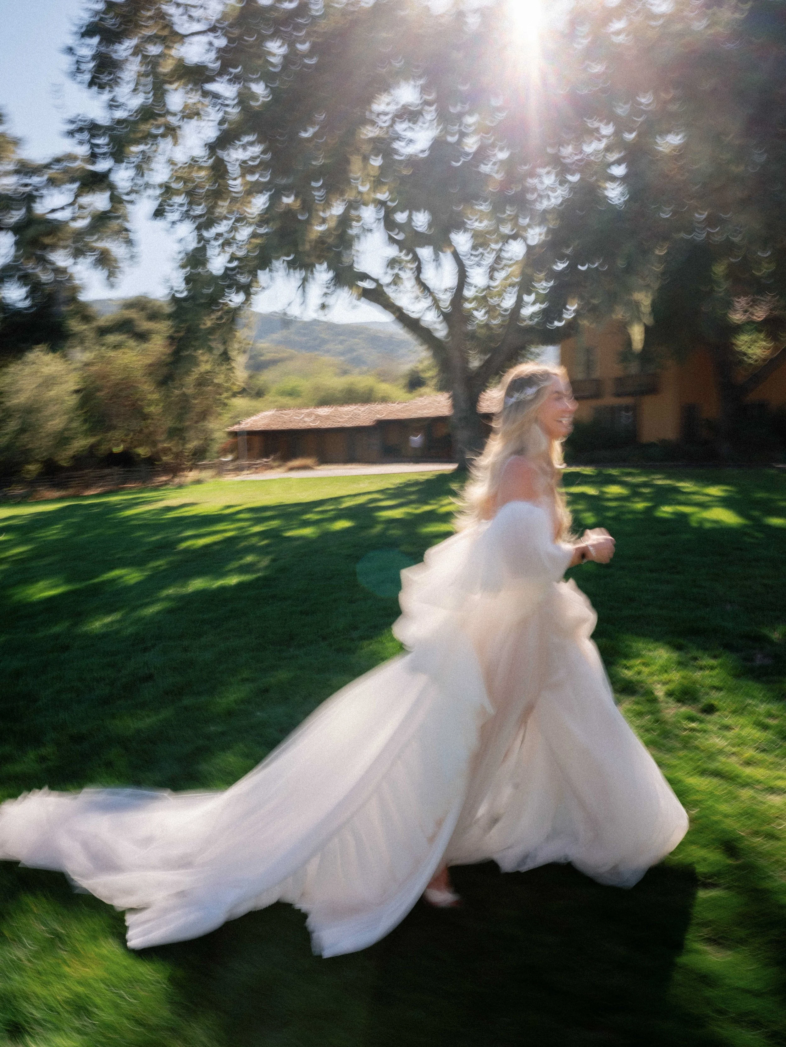 California Simone Lennon Destination Wedding Photographer Erich McVey