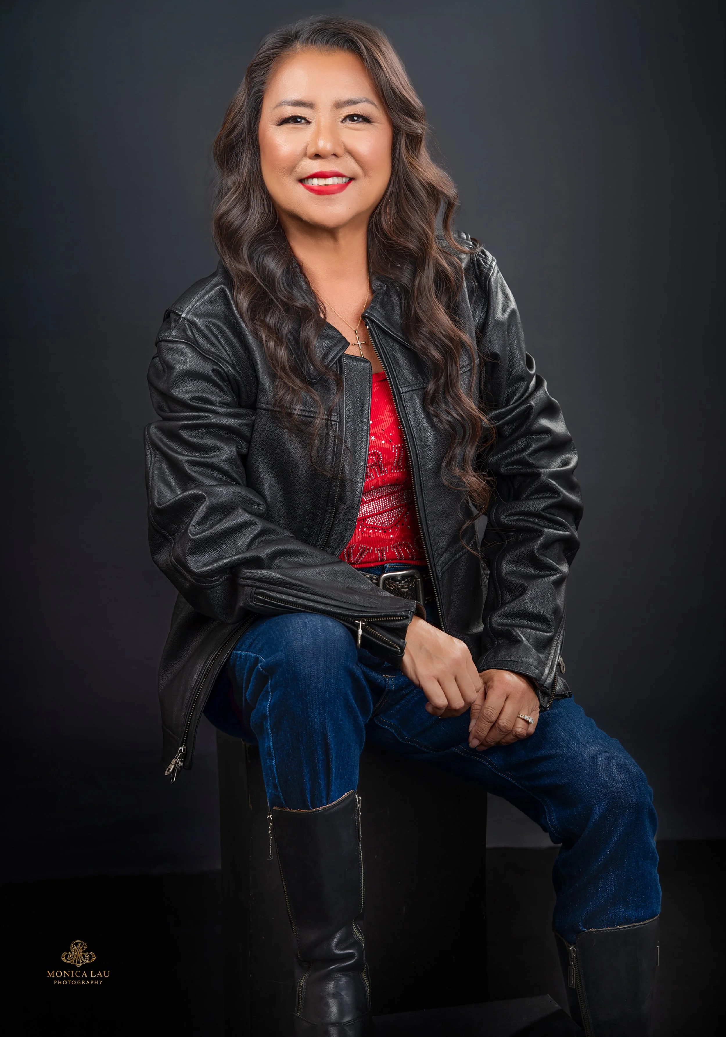 17_MonicaLauPhotography_Jeniffer Sabog_40Over40_Portraits-546-2-2.jpg