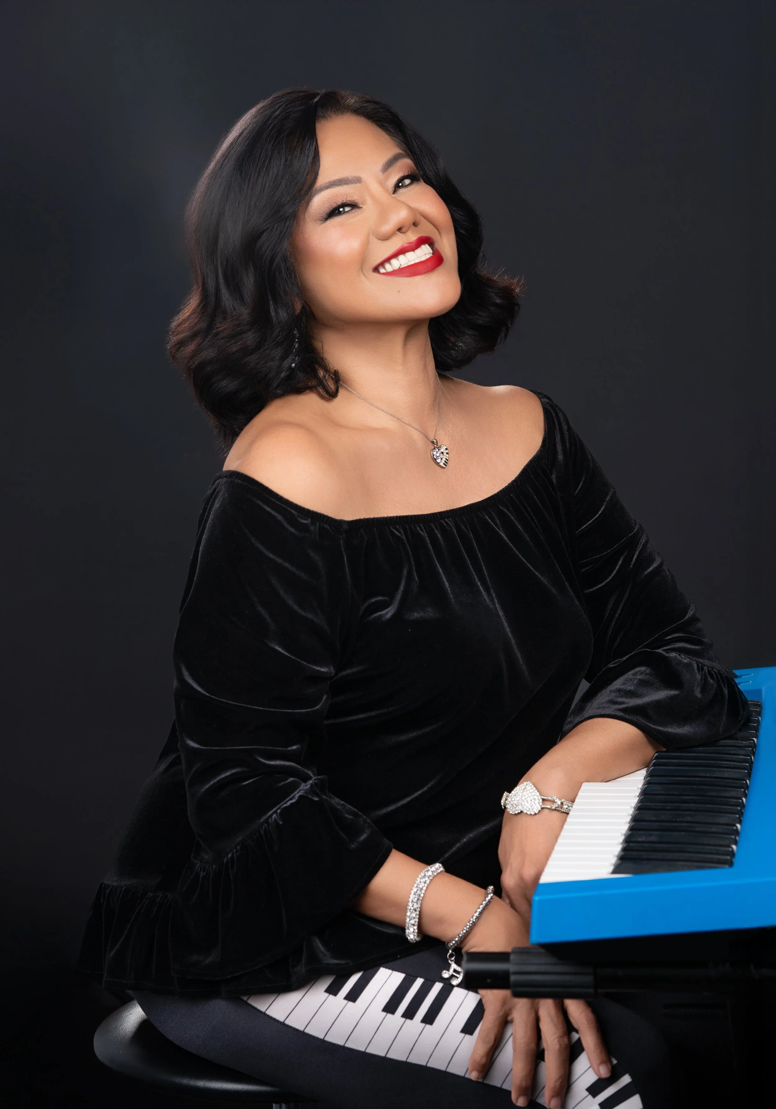 25MonicaLauPhotographyJeannette Trevias_40Over40_-282-2.jpg