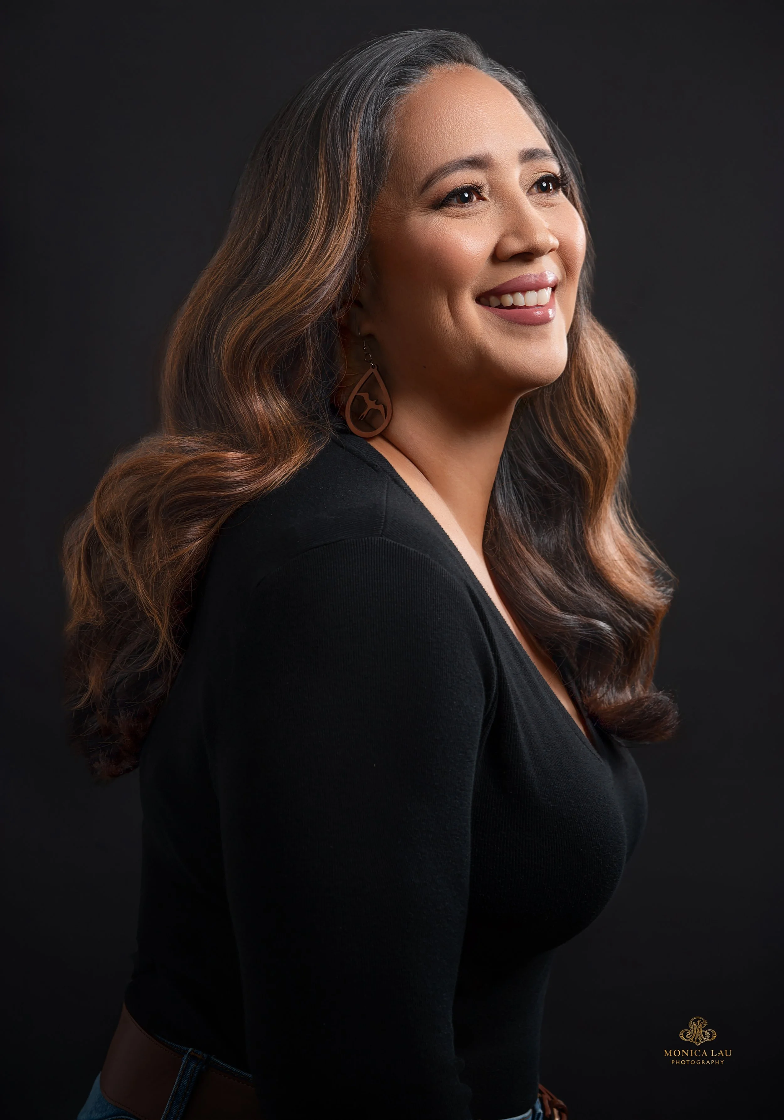25_MonicaLauPhotography_Juanita_Wolfgramm_40Over40_Portraits-182-2-2.jpg