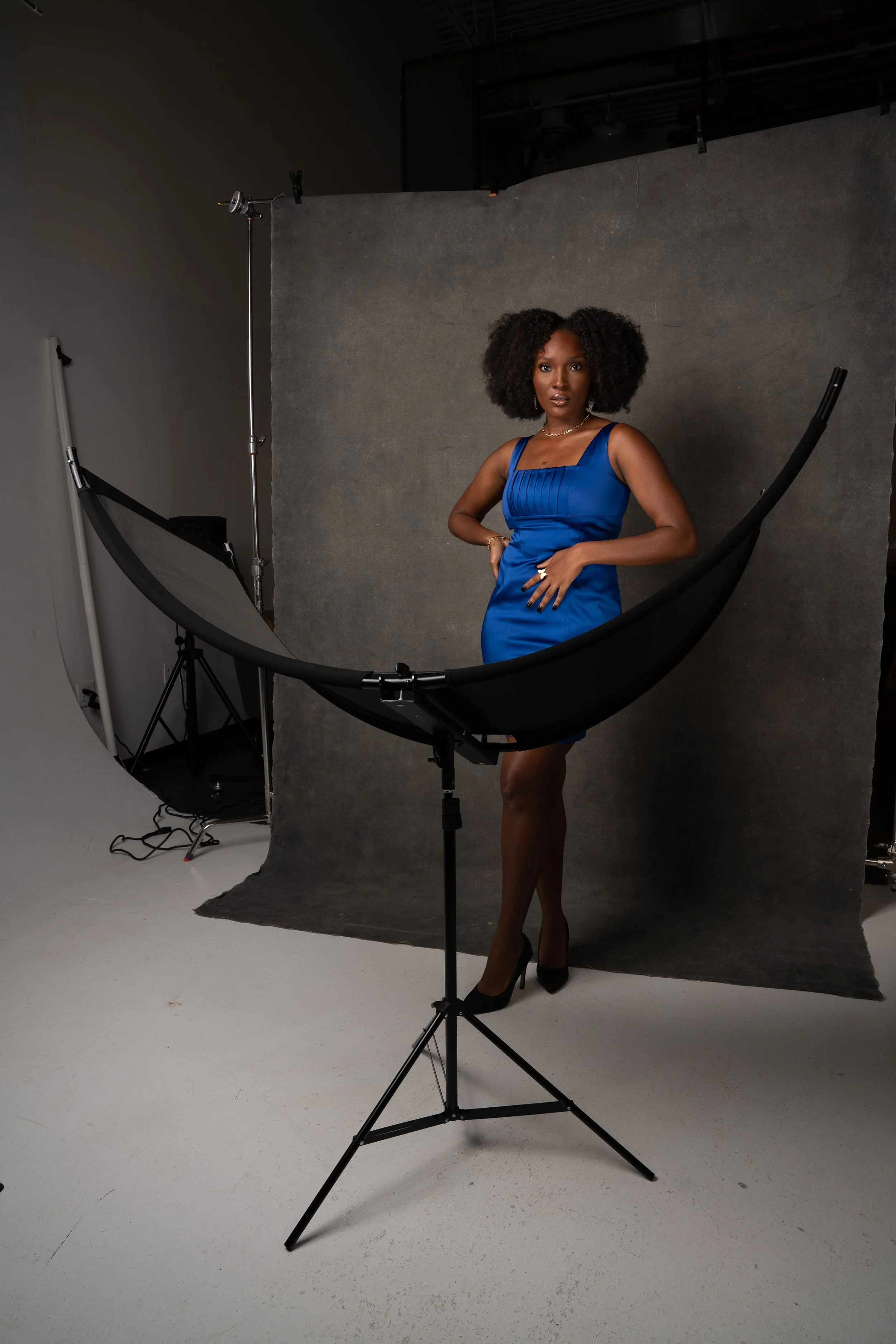 Women_Carmen_Portraits_BTS_Kailua_Hawaii-2.jpg