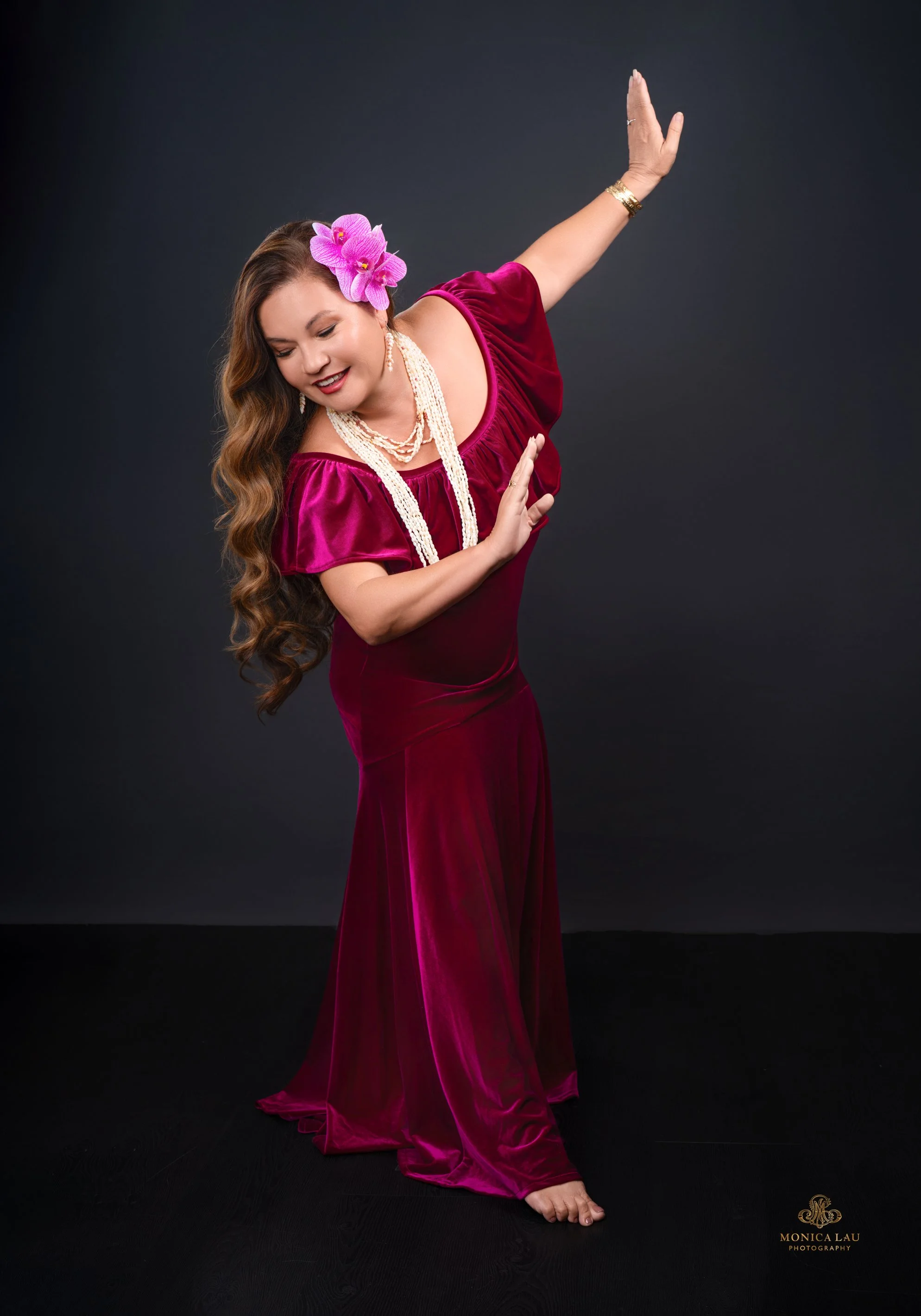 25_MonicaLauPhotography_Darcey-Moniz_40Over40_Portraits-135-2-2-2-2.jpg