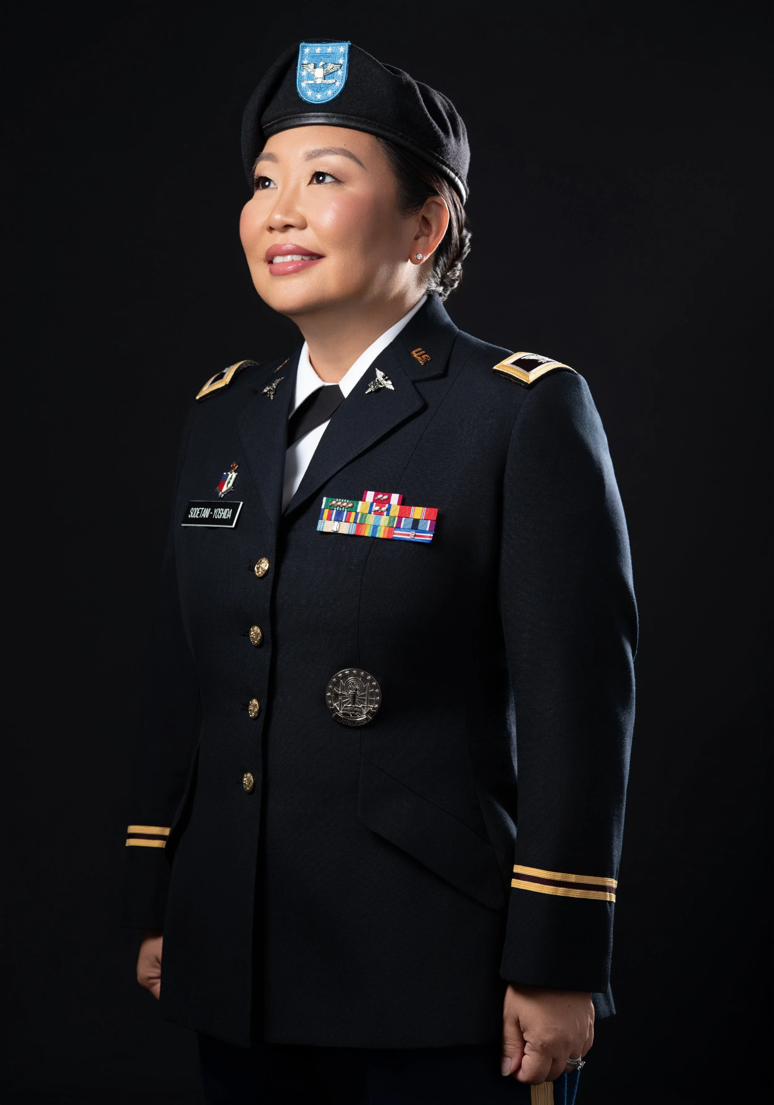 25MonicaLauPhotographyLauren Sodetani-Yoshida_40Over40_Portraits-547.jpg