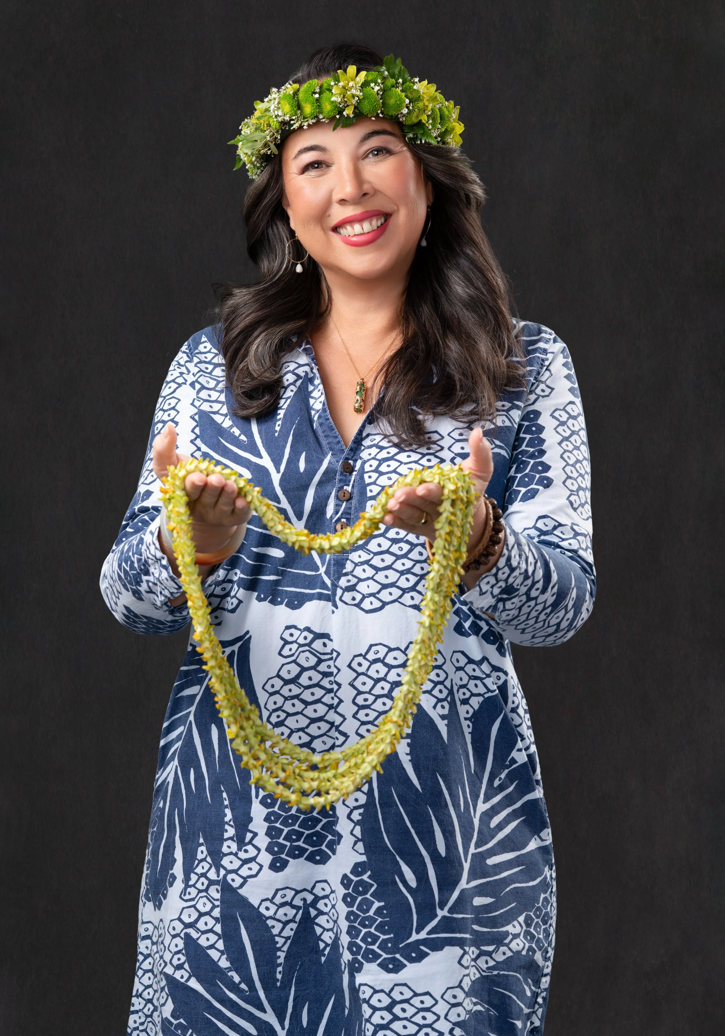 25MonicaLauPhotographyMalia_Davidson_40Over40_Portraits-505-2.jpg