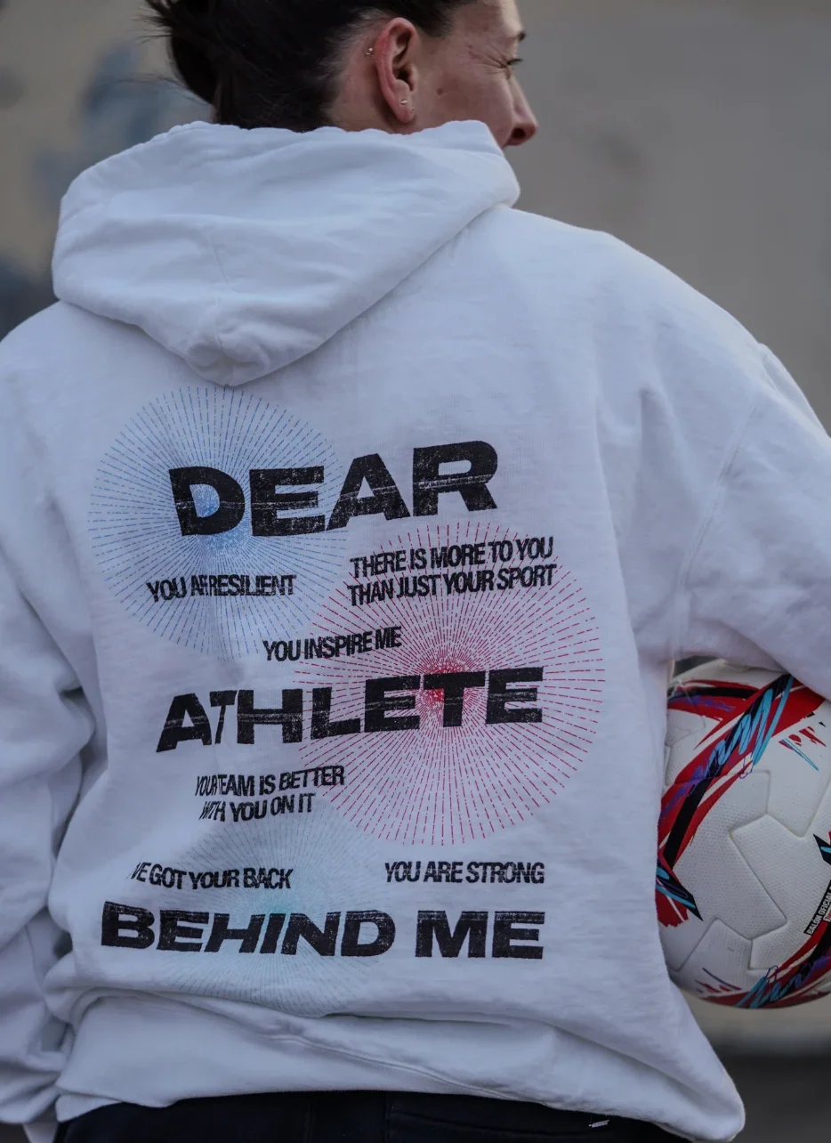 dearathletebehindme.webp