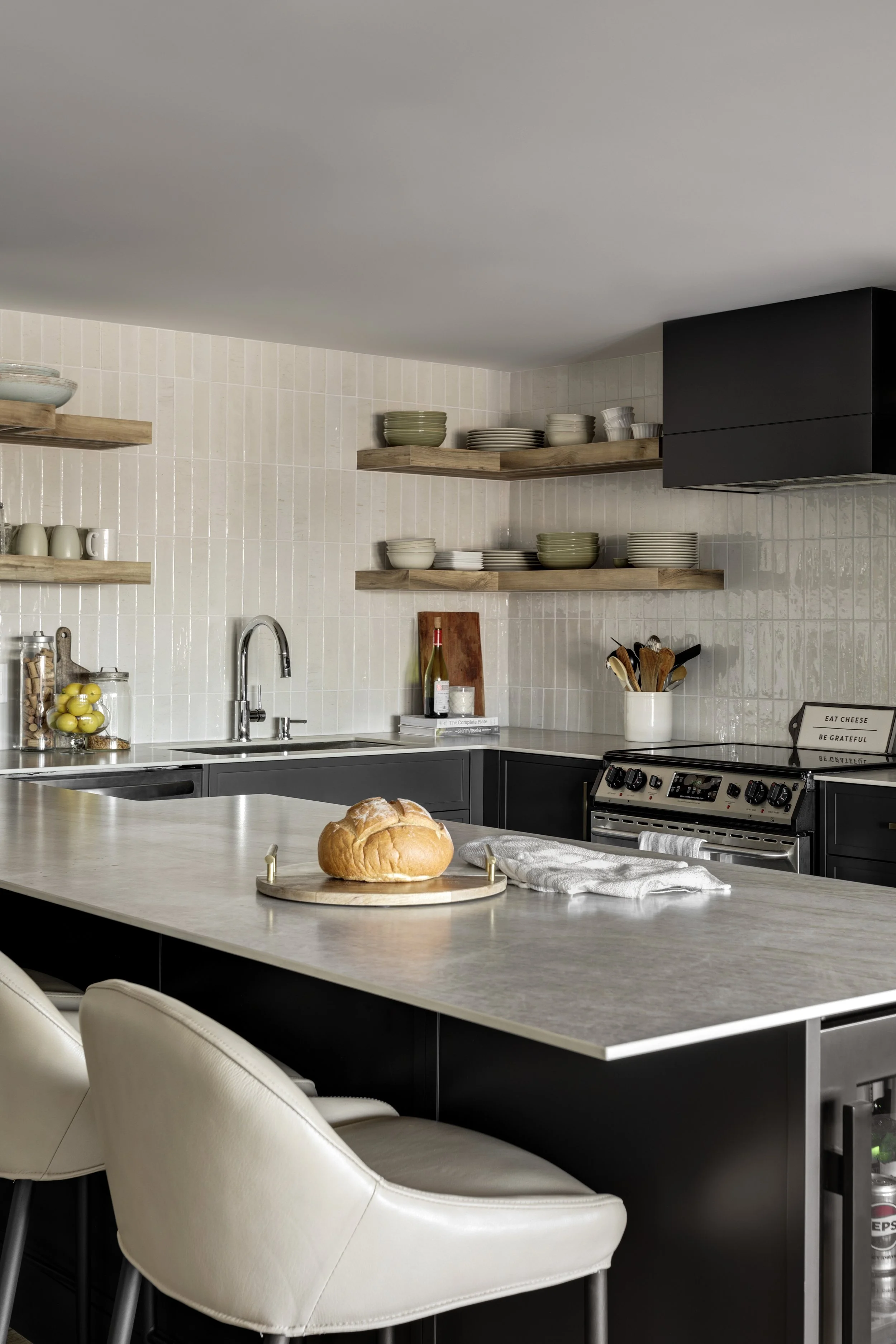 SheriBruneau - 11.jpg