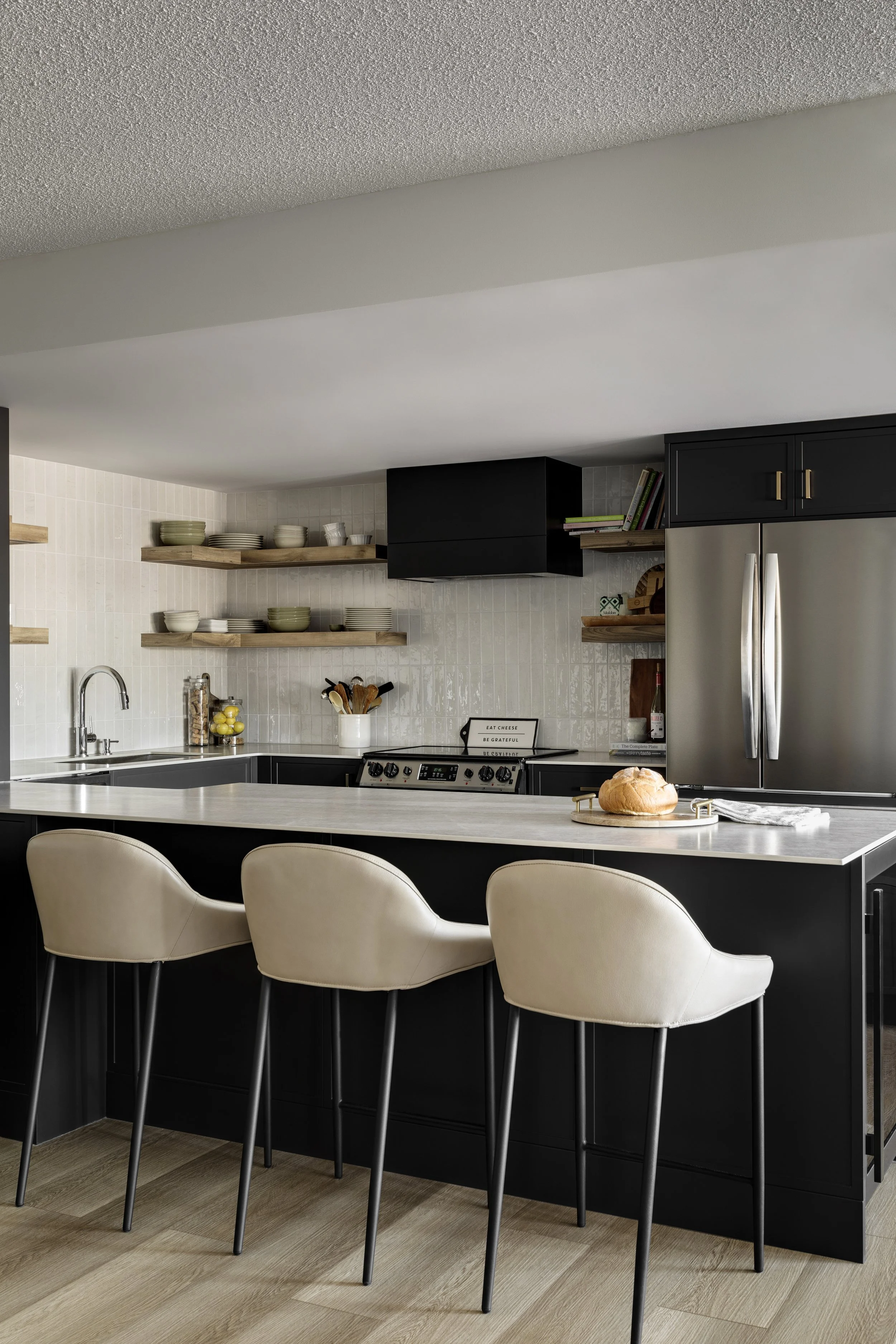 SheriBruneau - 8.jpg