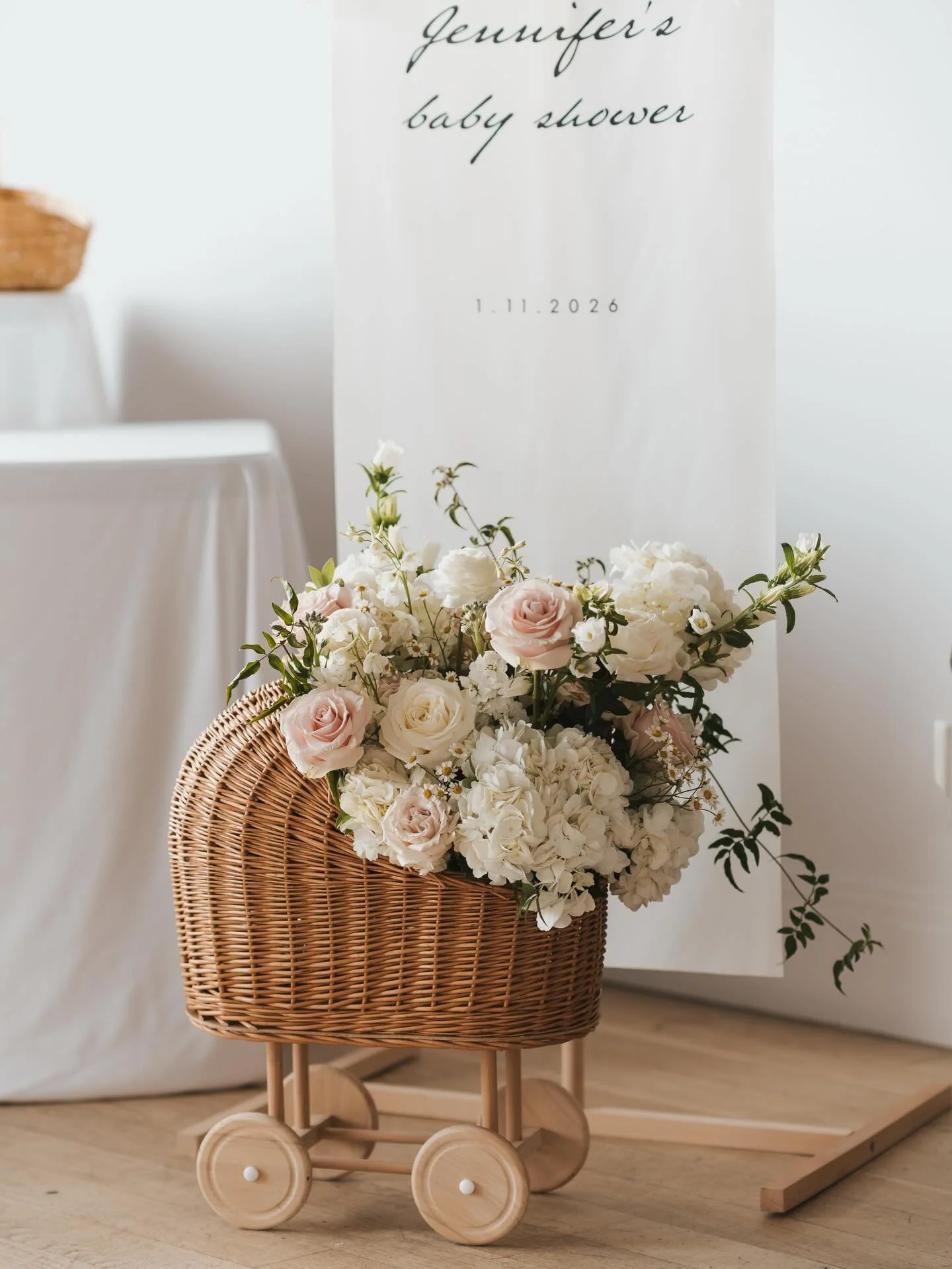 showering baby E 🌸