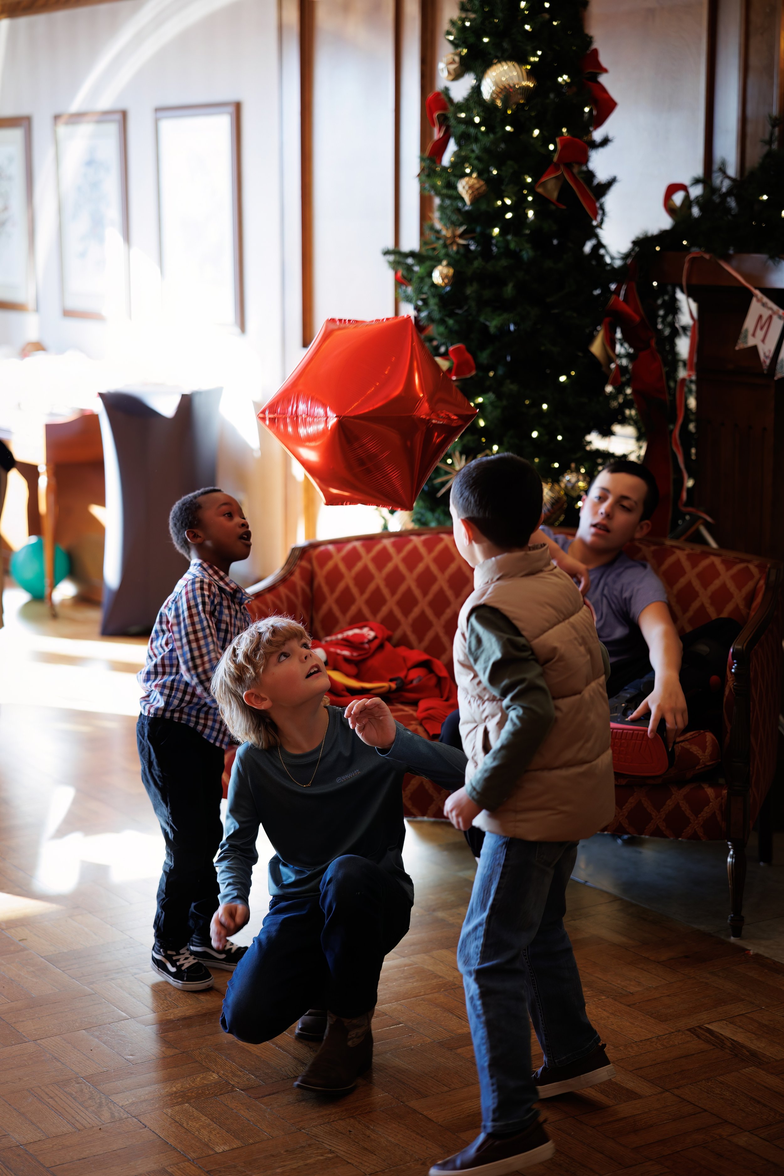 1-year-old birthday party portraits with santa