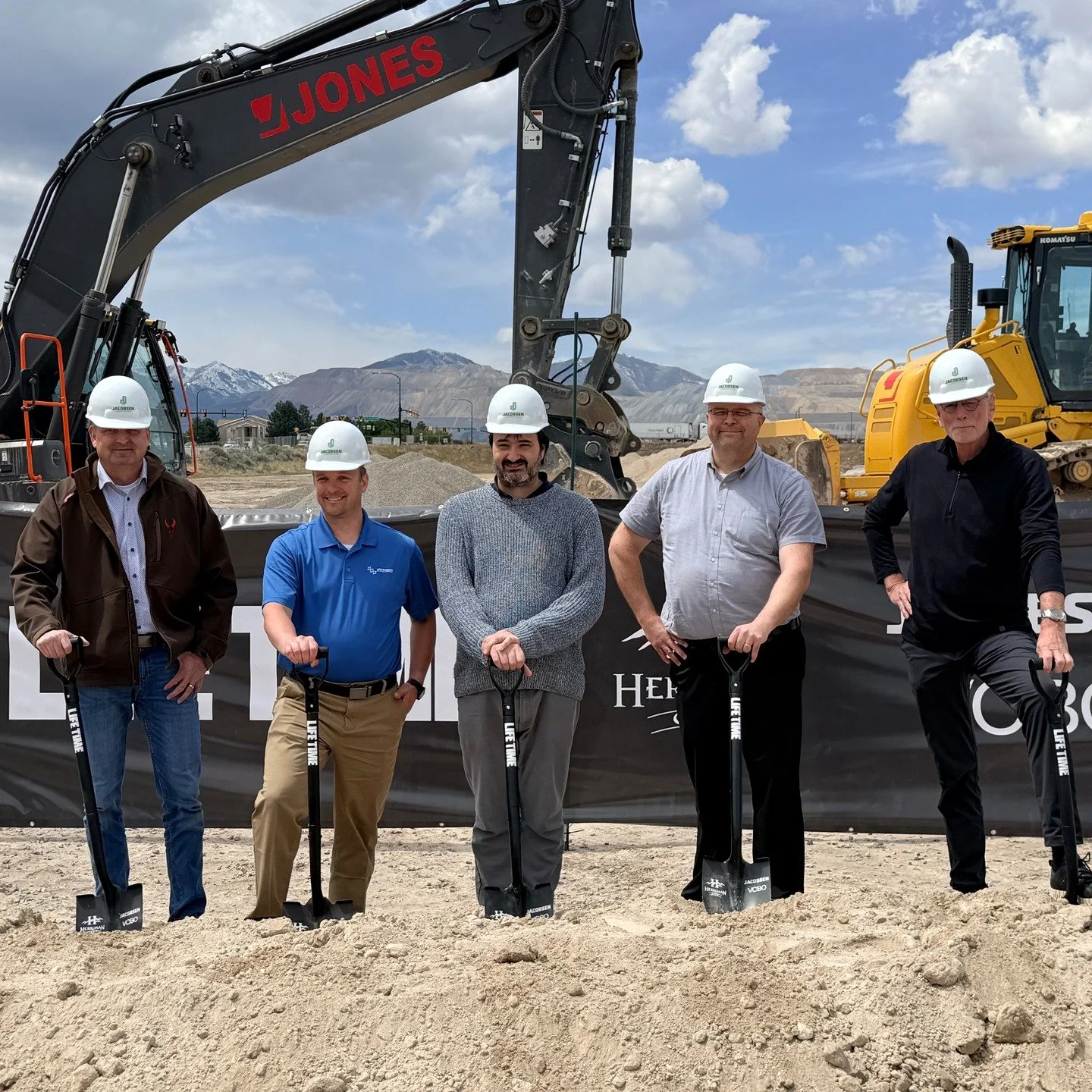 Big things are happening in Herriman, Utah, and we've got the dirt on our boots to prove it!

Yesterday, we were thrilled to join @vcboarchitecture , Life Time Inc., the City of Herriman, and Jacobsen Construction to officially break ground on Life T