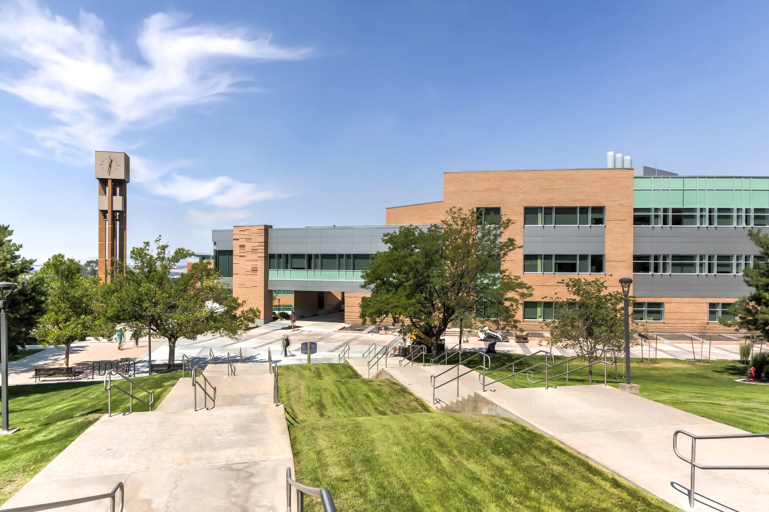 WSU Tracy Hall.jpg