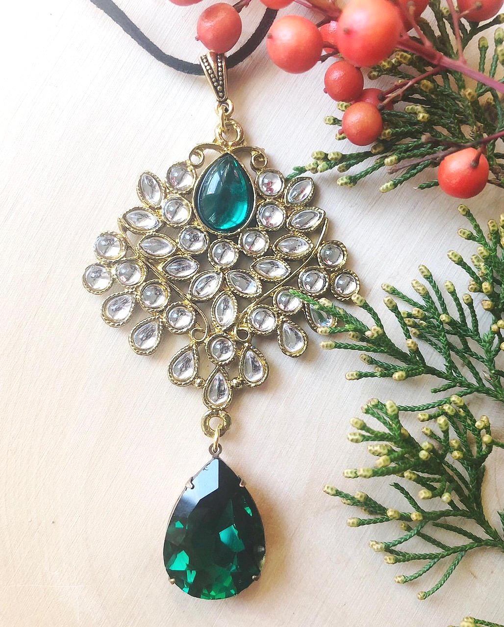 Emerald+Kundan.png