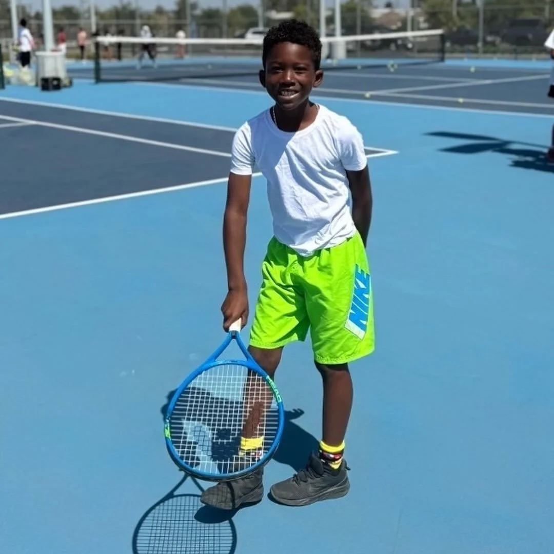 Don&rsquo;t forget to smile today! 😄
⠀⠀⠀⠀⠀⠀⠀⠀⠀
#worldsmileday #bigsmiles #sloanestephensfoundation