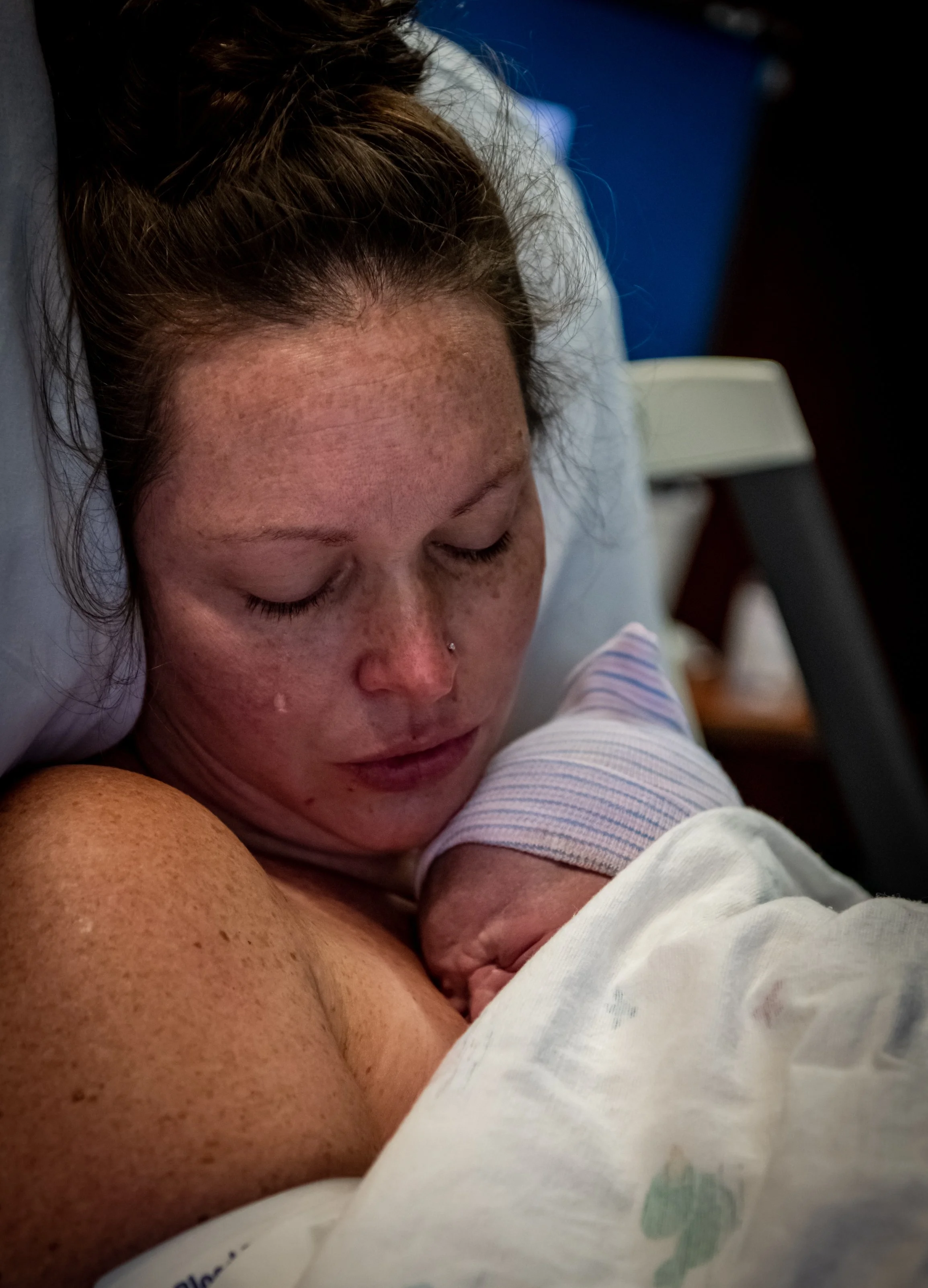 Kansas City doula supports your emotional birth journey.