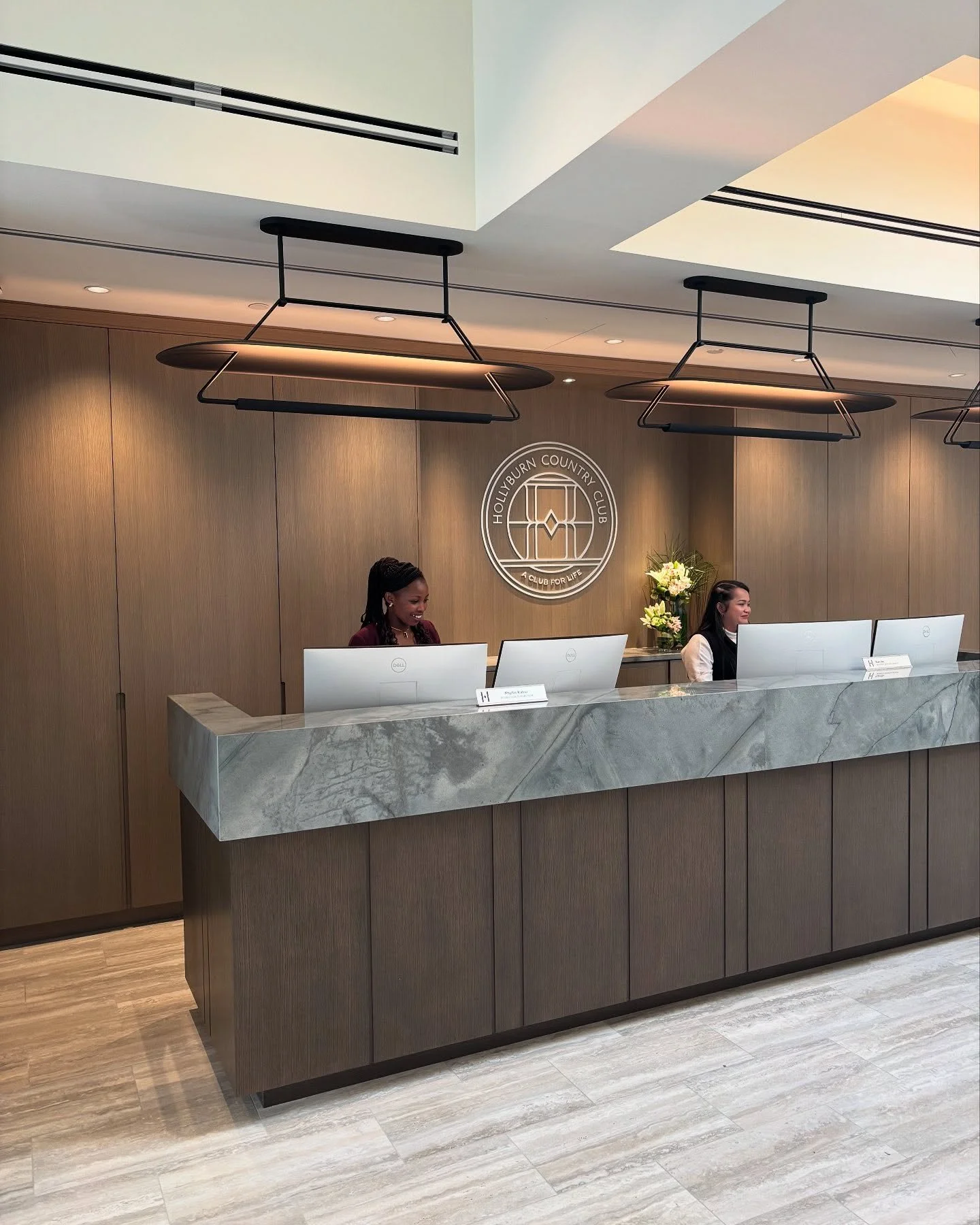 Phase II: The new Member Services lobby is now open! Although we are not quite ready to open the new restaurants, we are eager to re-open the two main entrances of the Club, welcome our Member Services Team into their beautiful upgraded space and re-