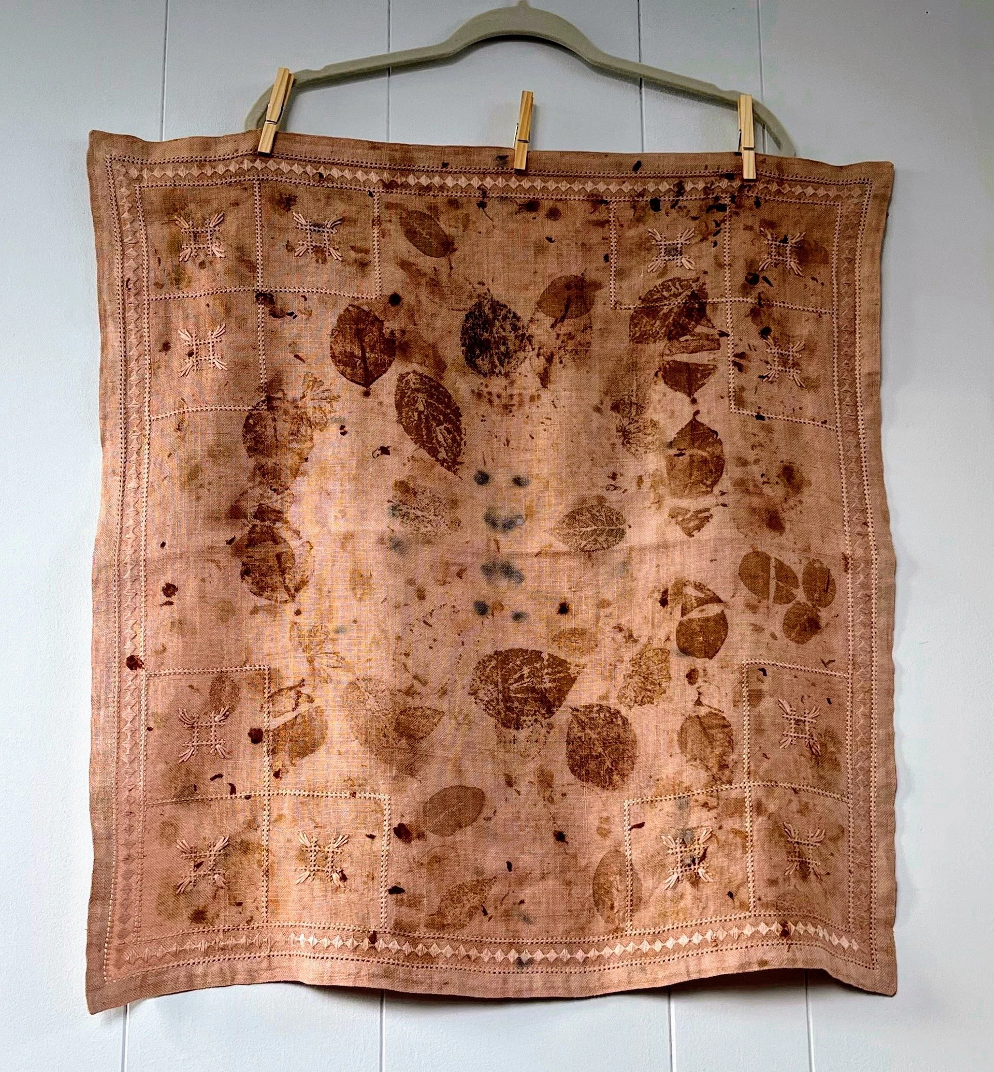 Vintage Irish Linen Table Topper