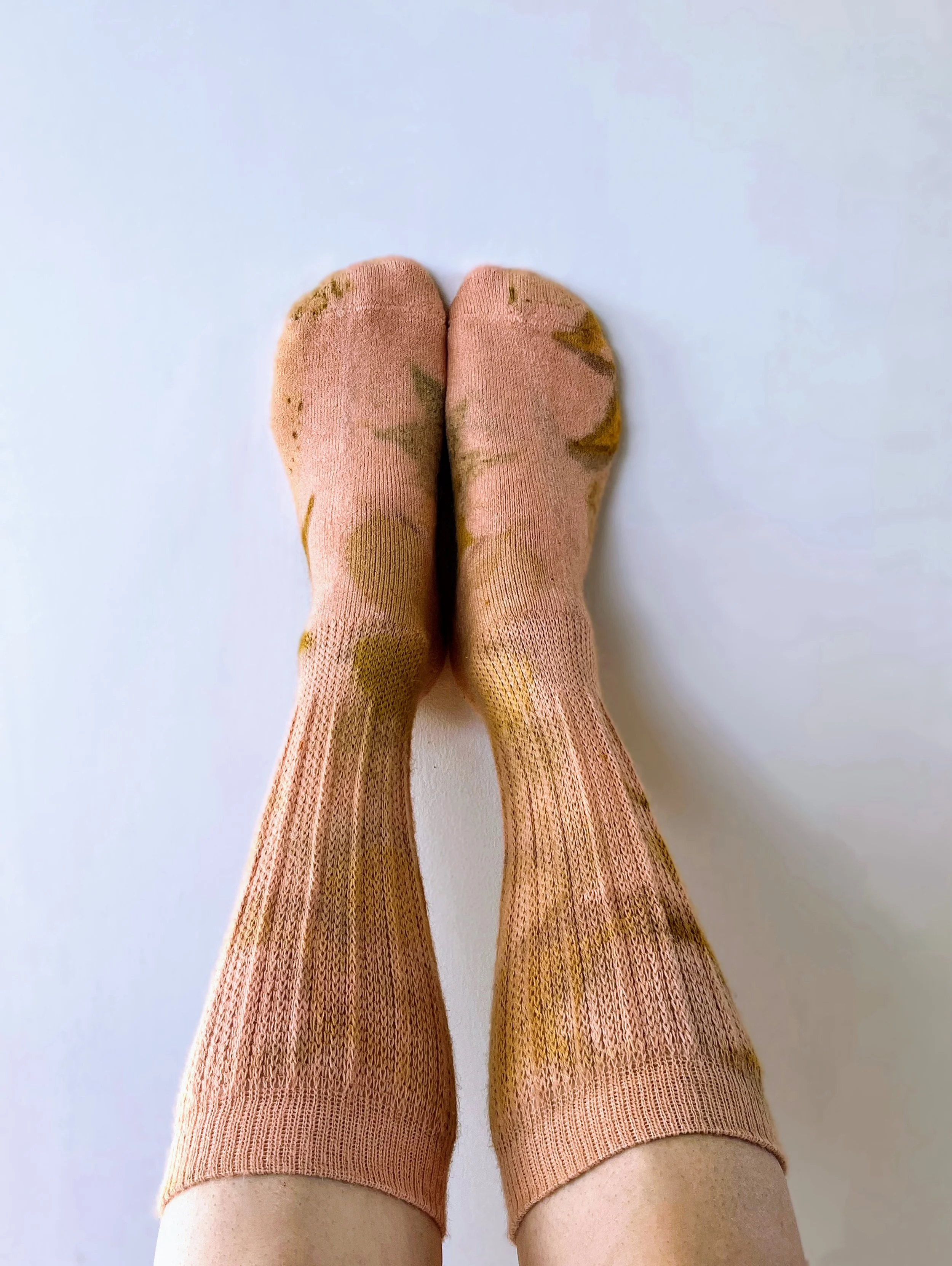 Alpaca Crew Socks: Tickled Pink