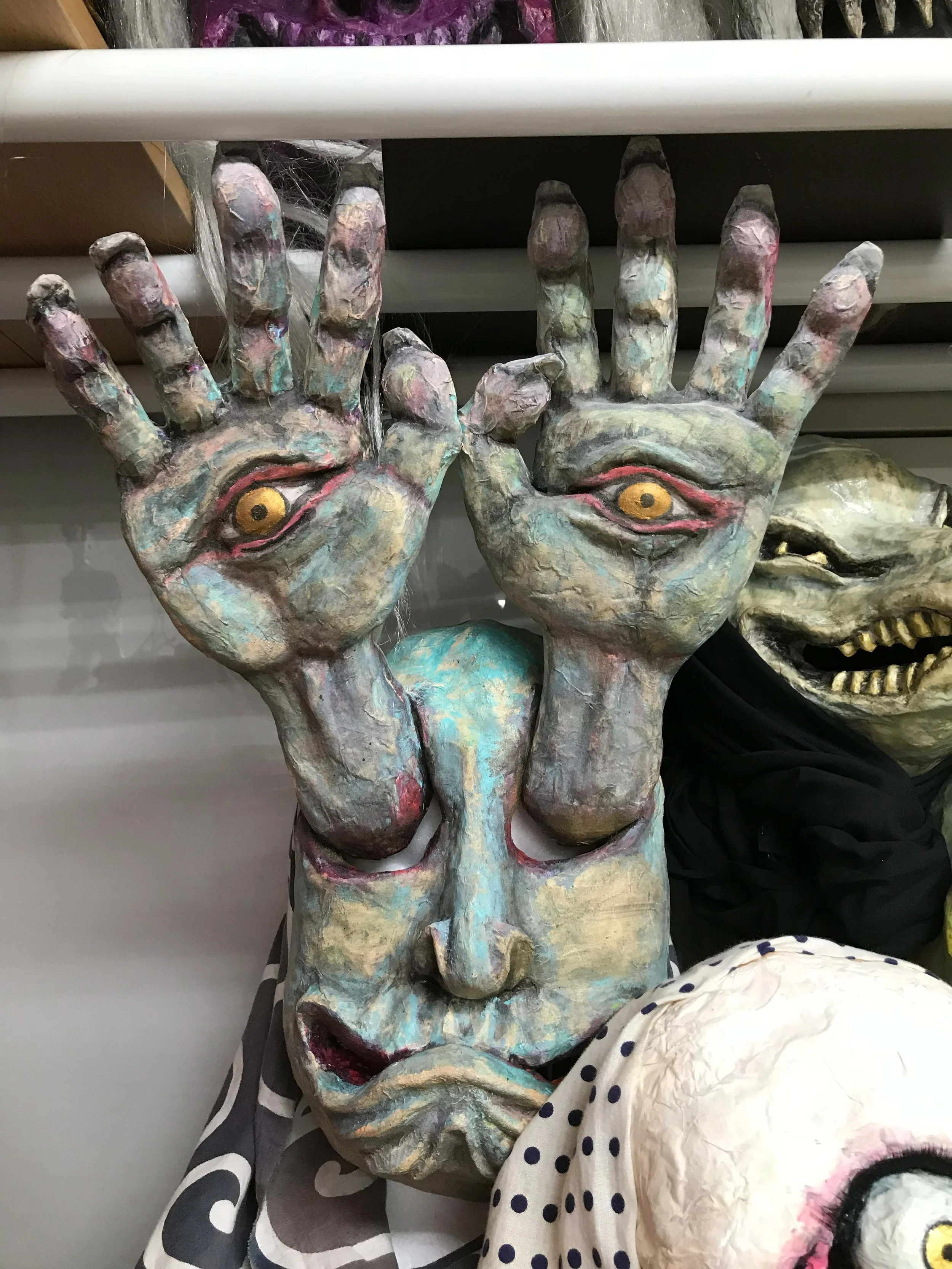 HyakuyobakoBox of 100 Yokai 07.jpeg