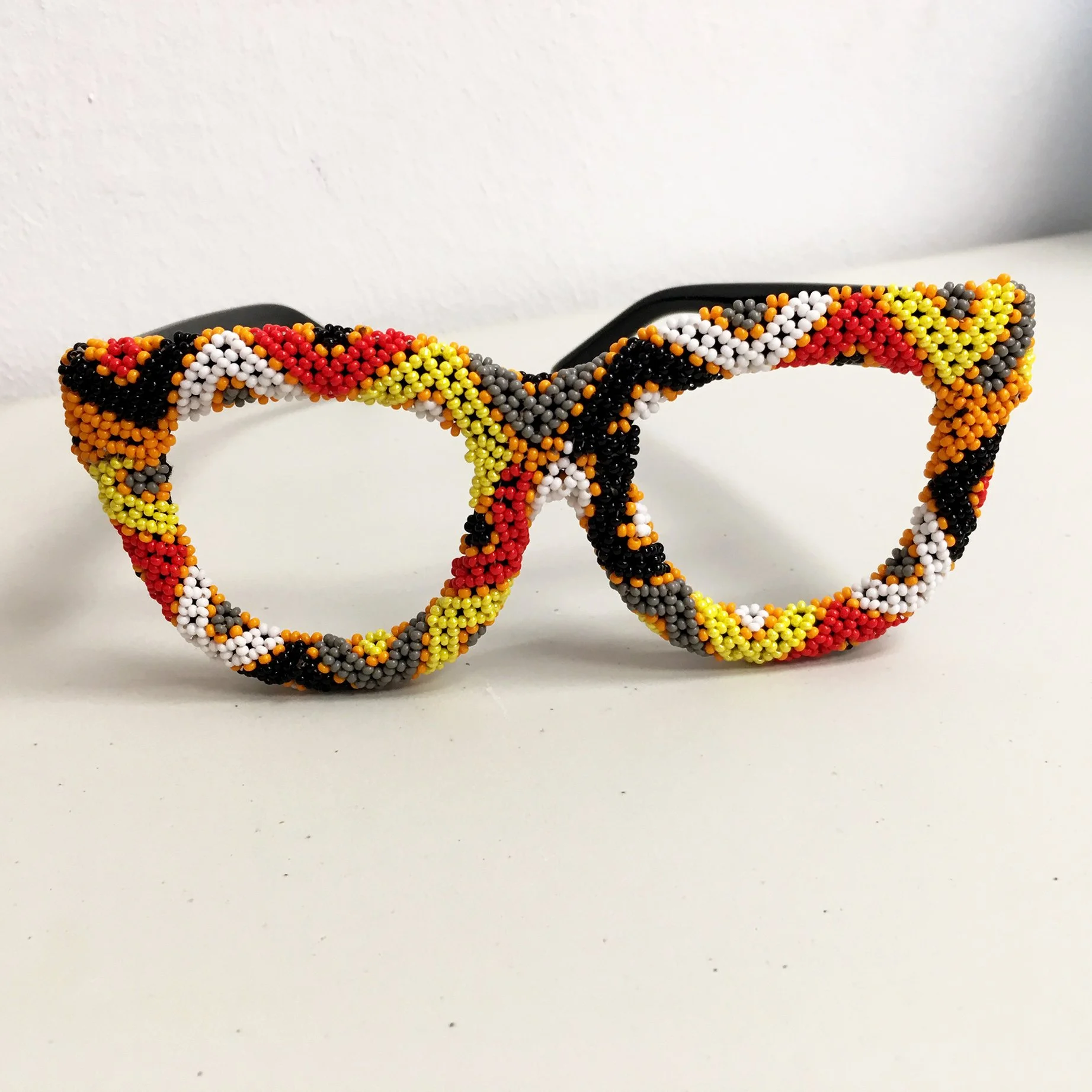 hollow-netted-multi-colour-beaded-glasses-1.JPG