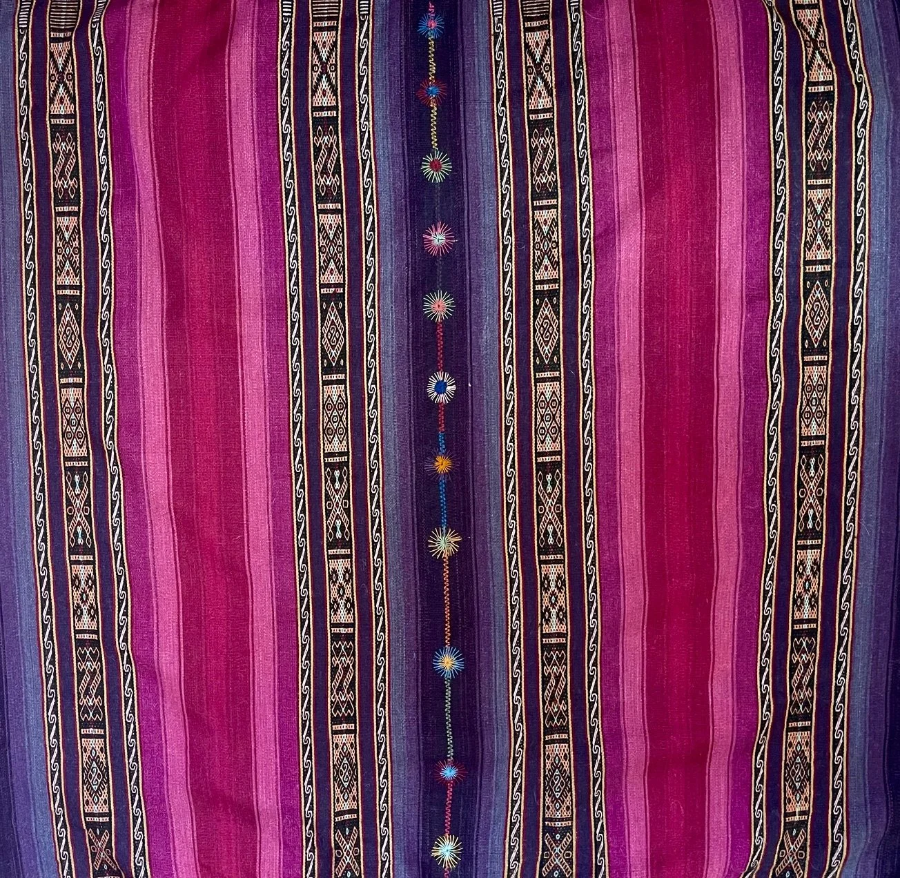 close up of scarf.jpg