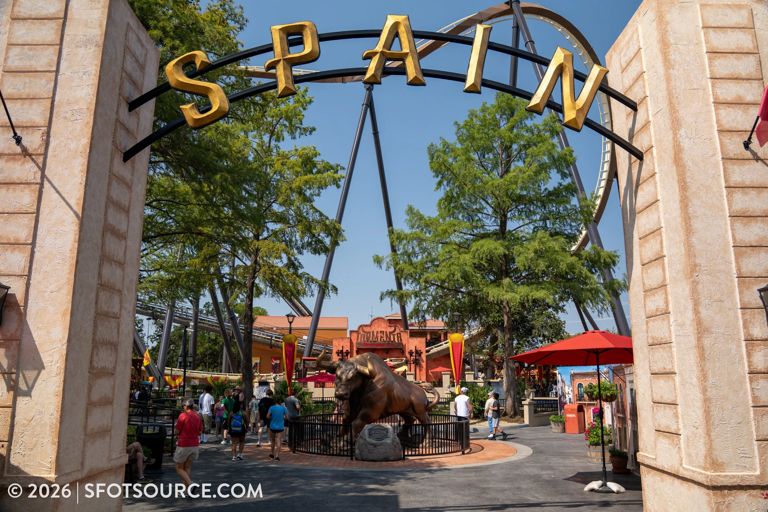 Mexico and Spain, Six Flags Over Texas Park Area