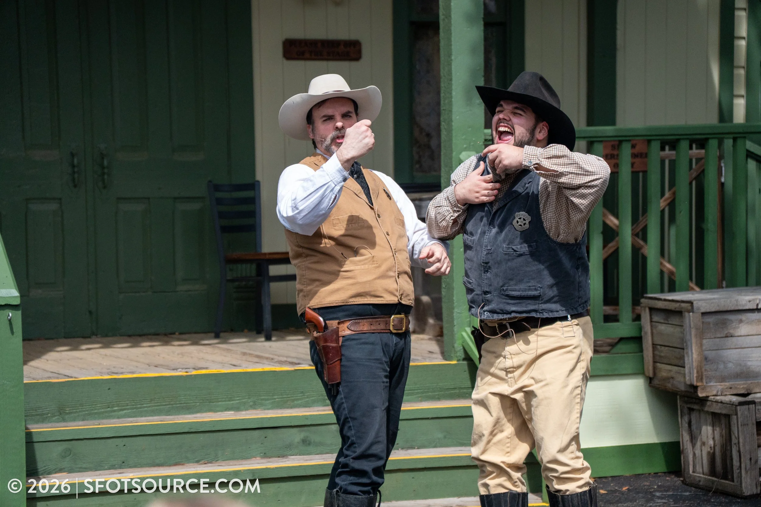 Texas Justice Gunfighters Six Flags Over Texas Entertainment