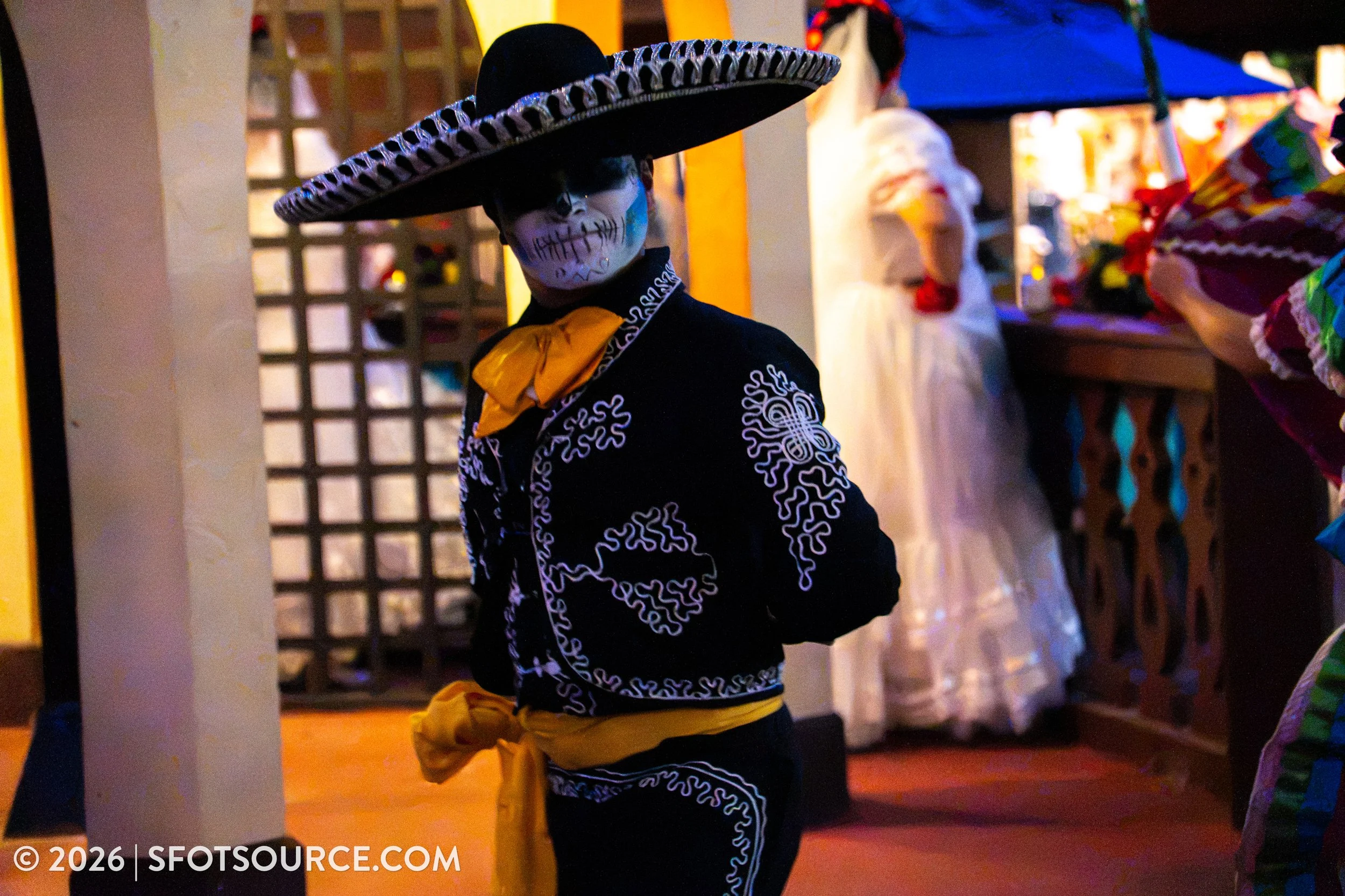 Ballet Folklorico Six Flags Over Texas Fright Fest Show