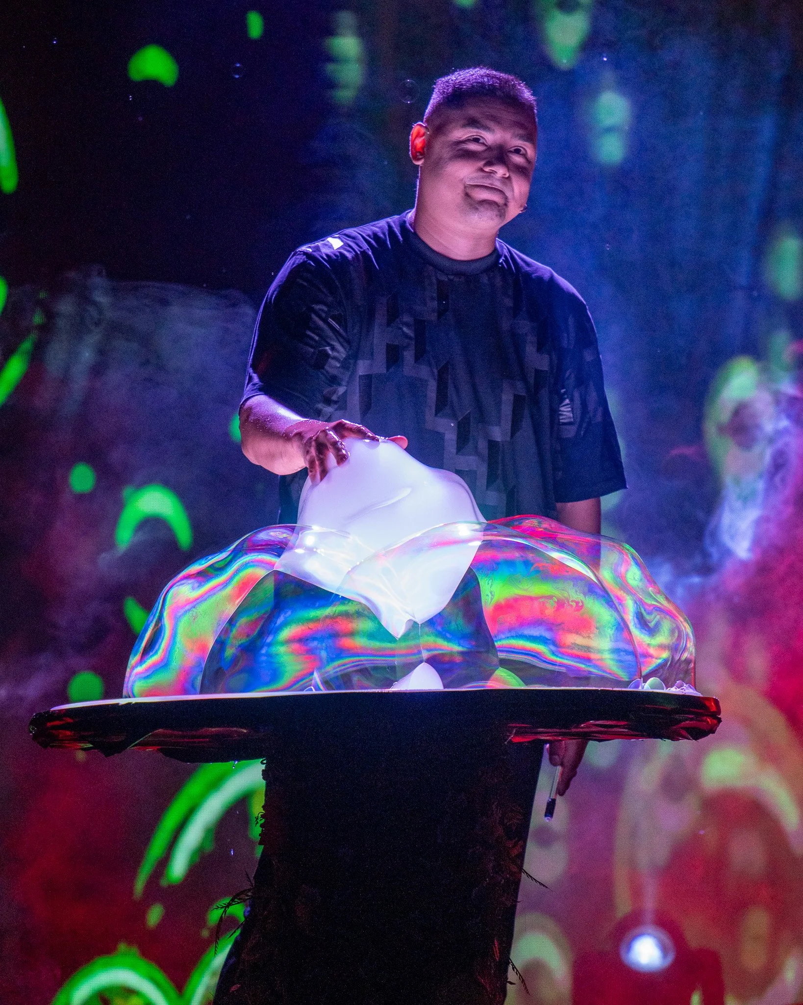 Gazillion Bubble Show Six Flags Over Texas Entertainment