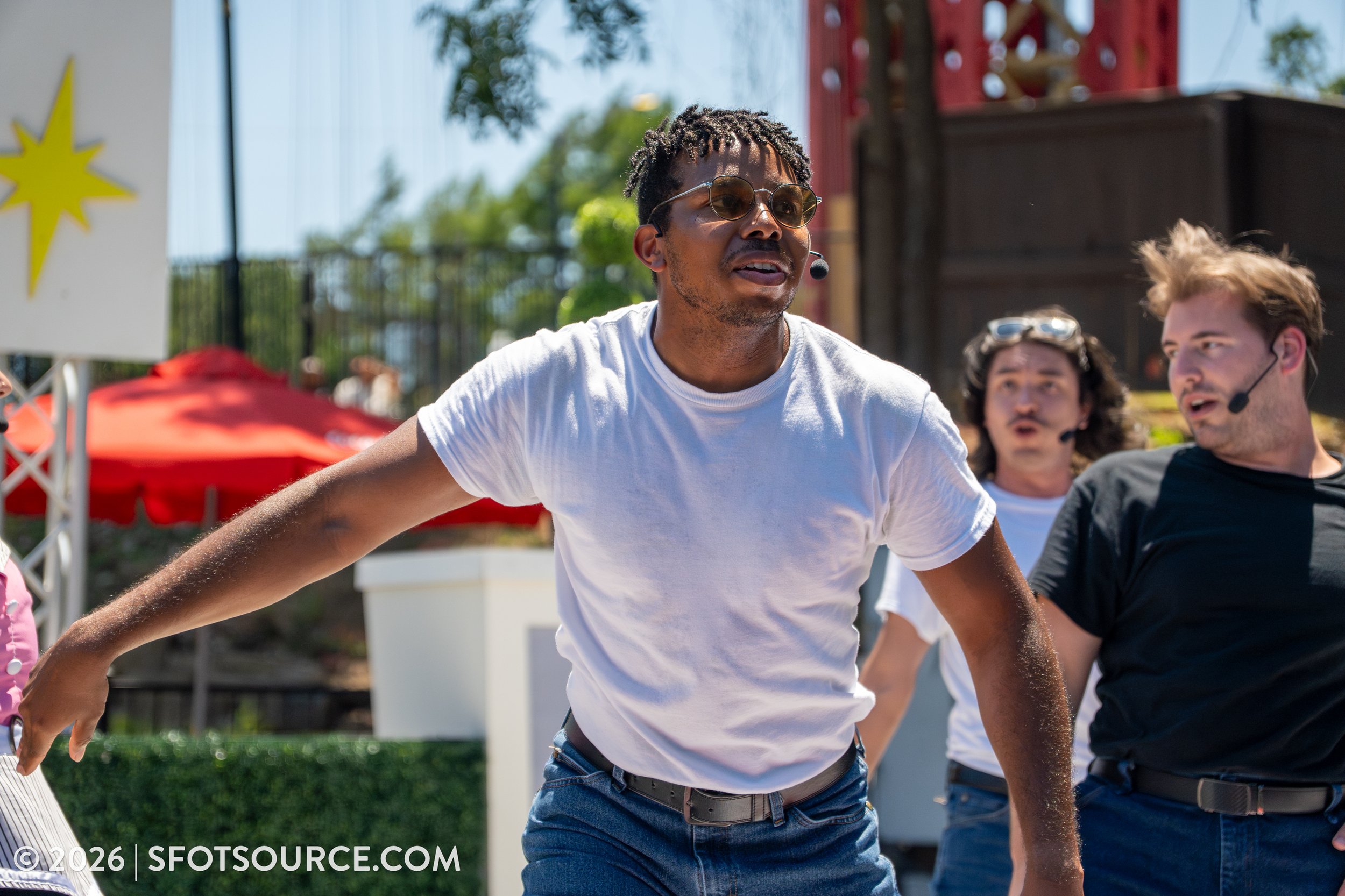 Swelltones, Six Flags Over Texas Entertainment 2026