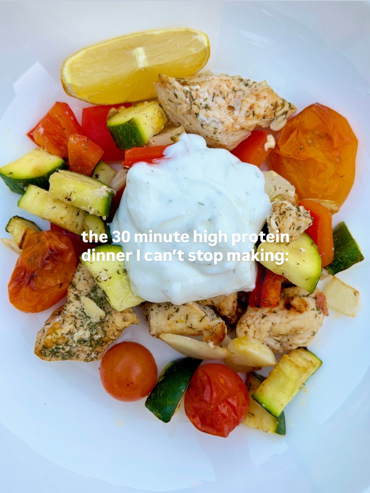 meal prep monday series ep. 29 - air fryer greek chicken &amp; veggies🍗🍅🌿🍋 

not kidding when I say I make this at least once a week! super flavorful, packed with protein, and so easy to make&hellip;&amp; the leftovers are perfect for work lunche