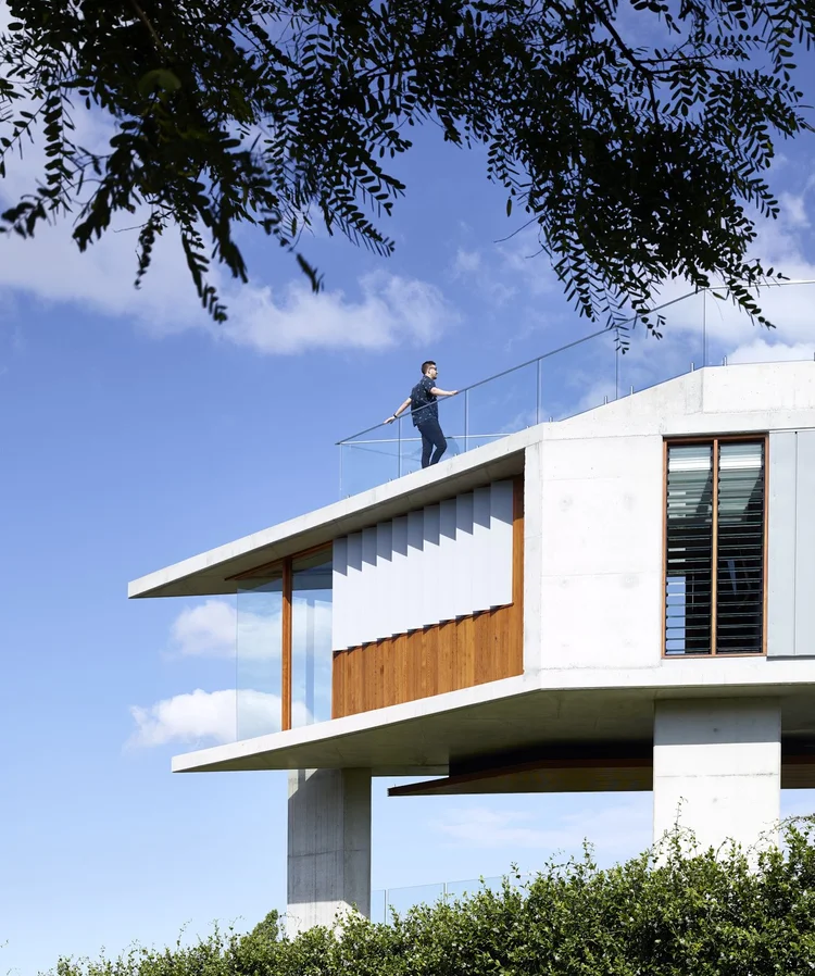 Clifftop House — Joe Adsett