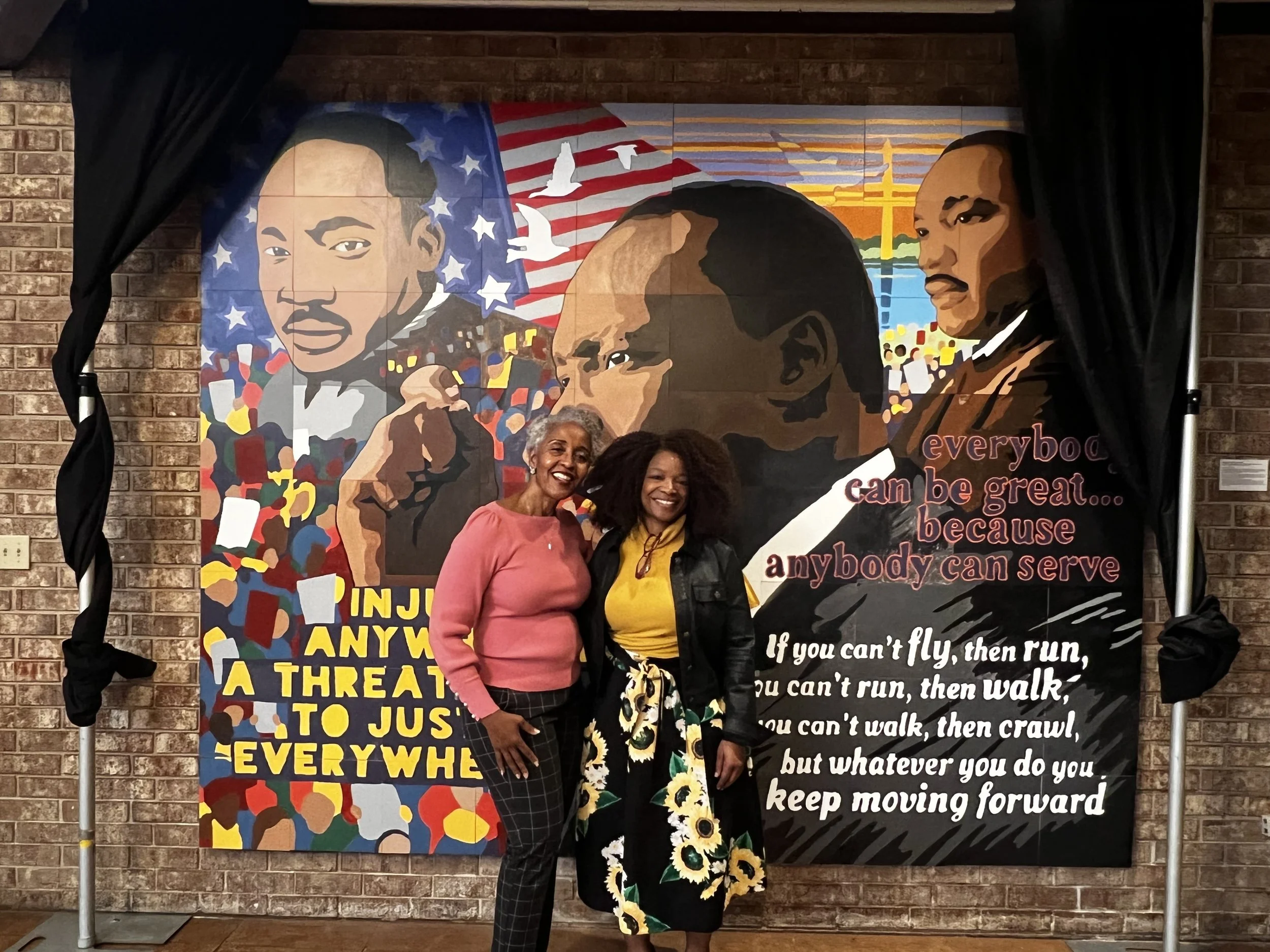 Michelle Bonton takes a picture with a Star volunteer. 
