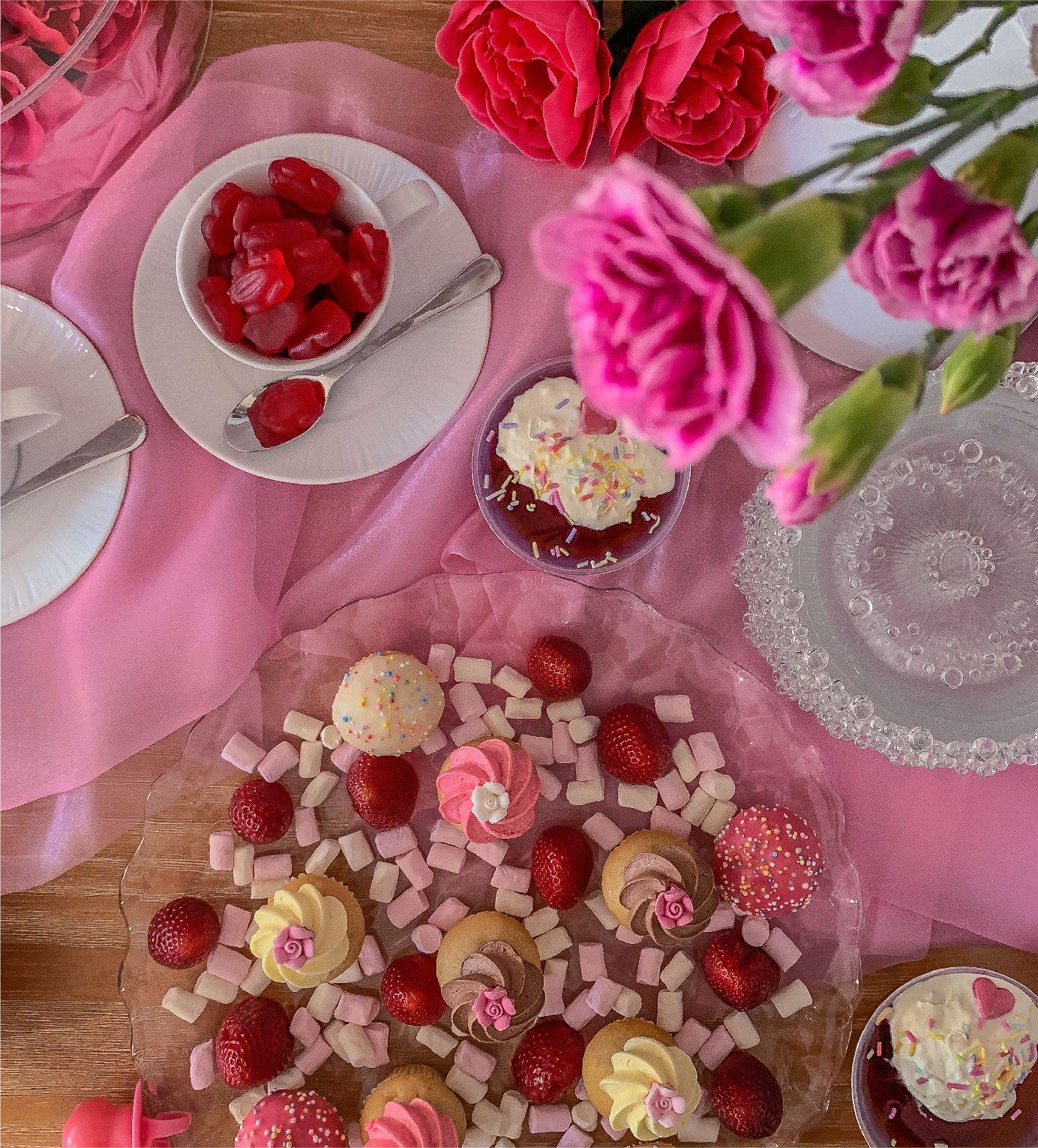 Pink Floss Crystal Organza - Action.jpg