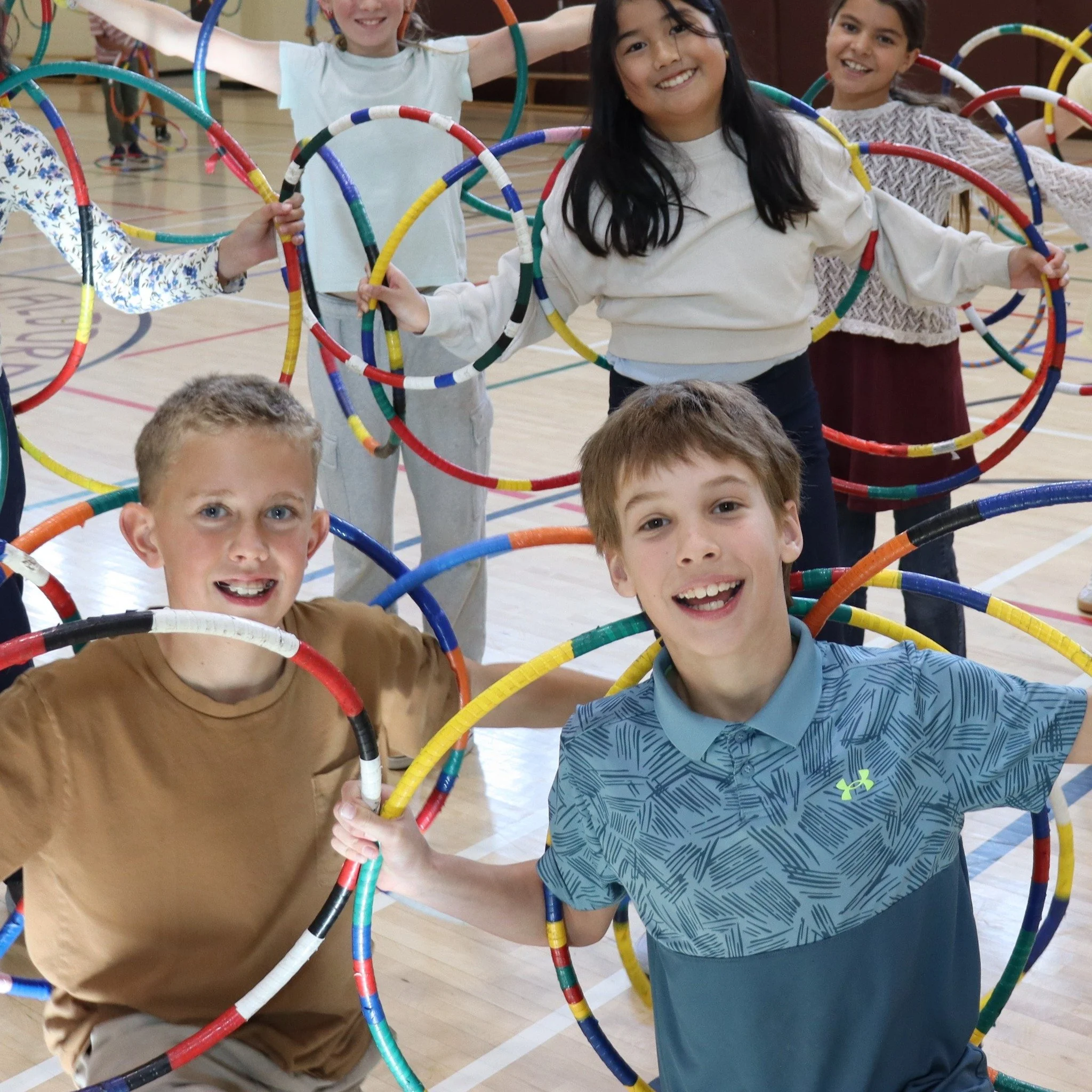 Our school had the honour of hosting Elder Shirley Hill (Nitsitapii/Blackfoot), who mesmerized students of all ages with Indigenous stories, traditional hoop dancing, and engaging lessons using her special puppets, Lemon and Lettuce. Through the beat