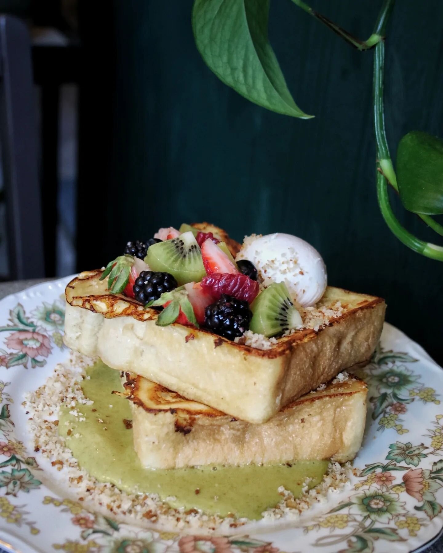 Bringing a taste of Singapore to your breakfast table! 🌴🍞✨

My delightful Kaya French Toast is layered with fragrant housemade coconut pandan jam, thick cut toast, and topped with fresh fruit and a perfectly poached egg.

✨ Don't forget to check ou