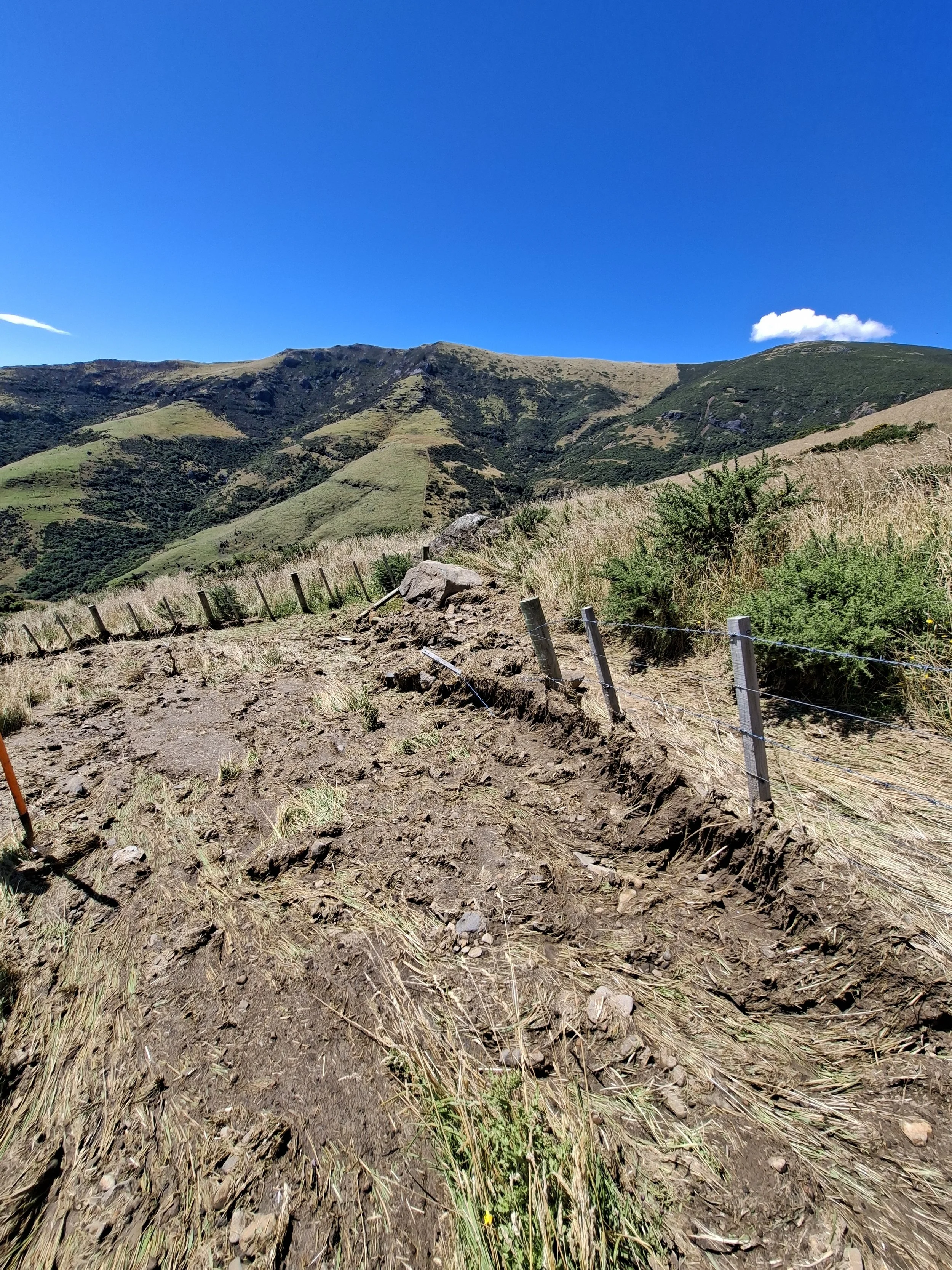 Copy of W boundary fence corner Swap block.jpg